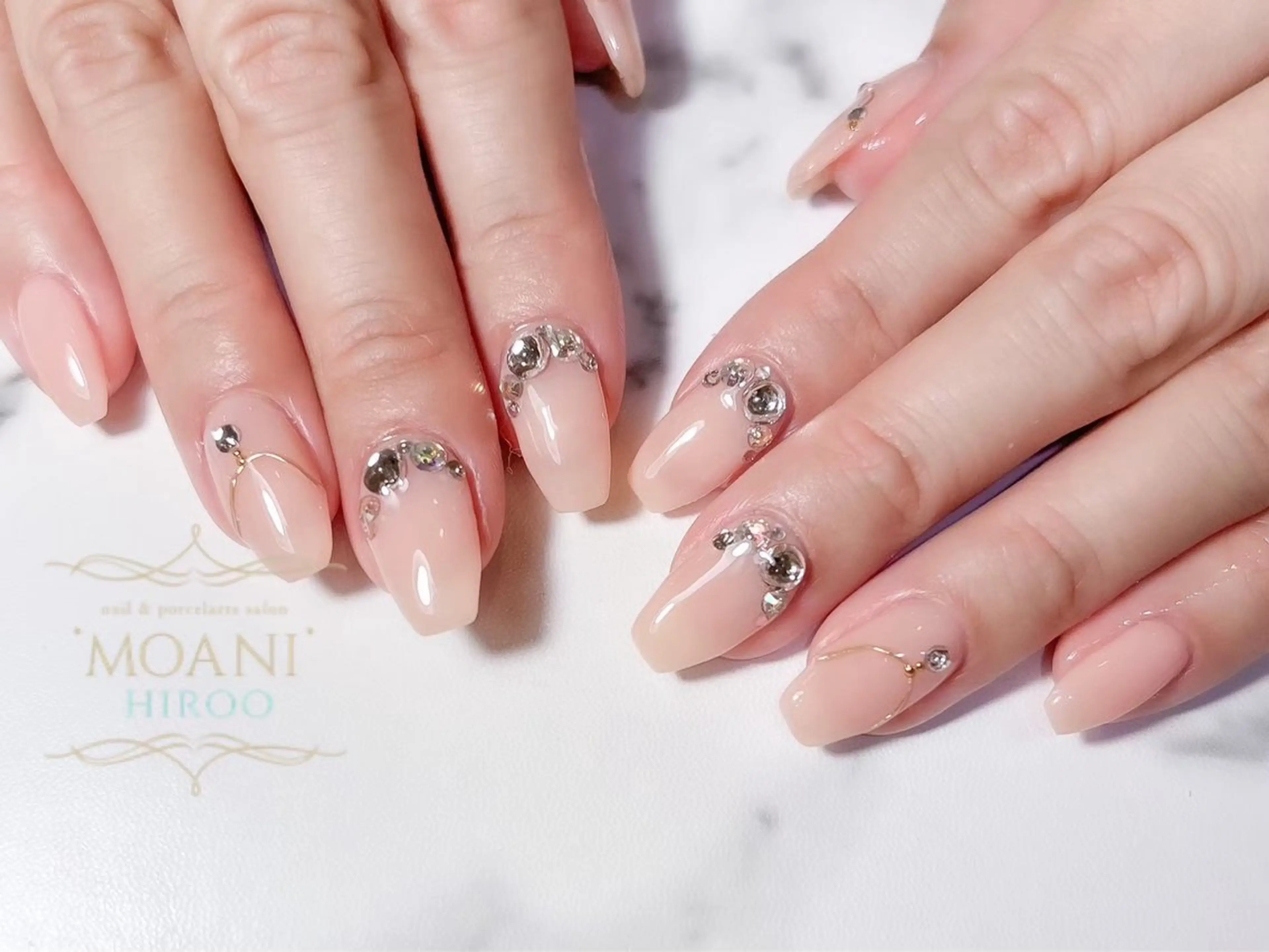 ネイル 飛弾 シャキラのネイルデザイン