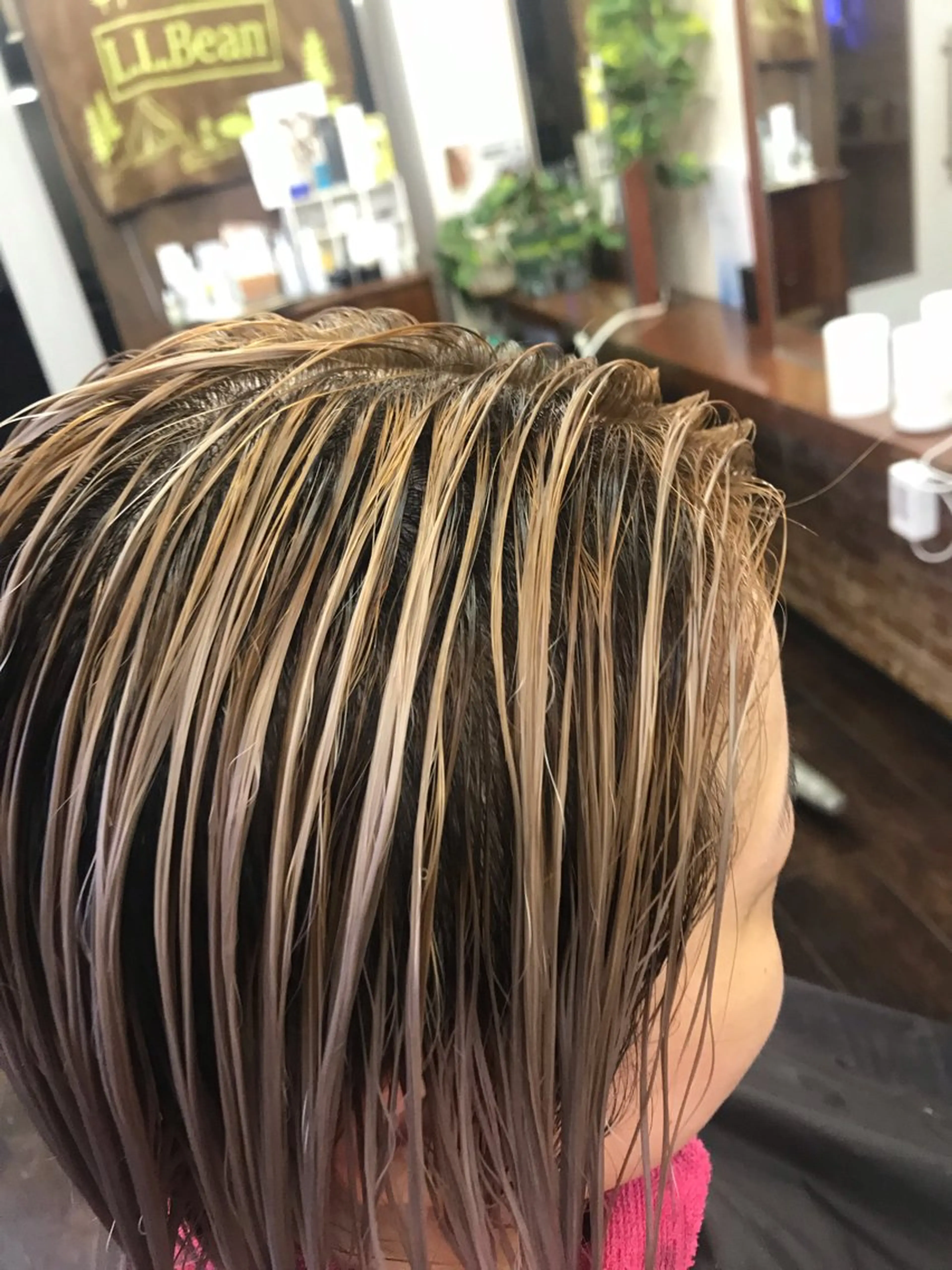 ショート カラー 桧山 真のヘアスタイル