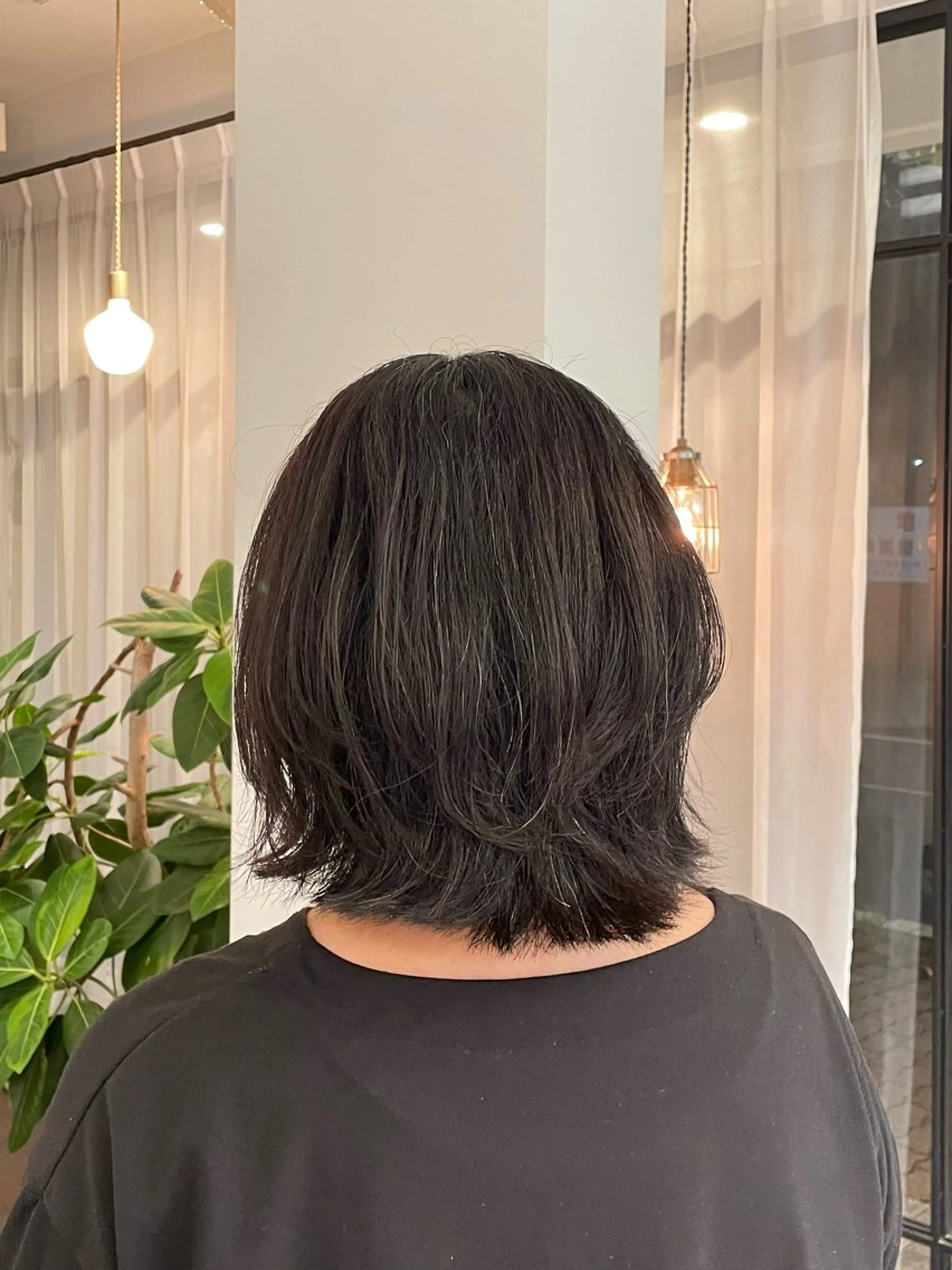 ショート 西野 優夏のヘアスタイル