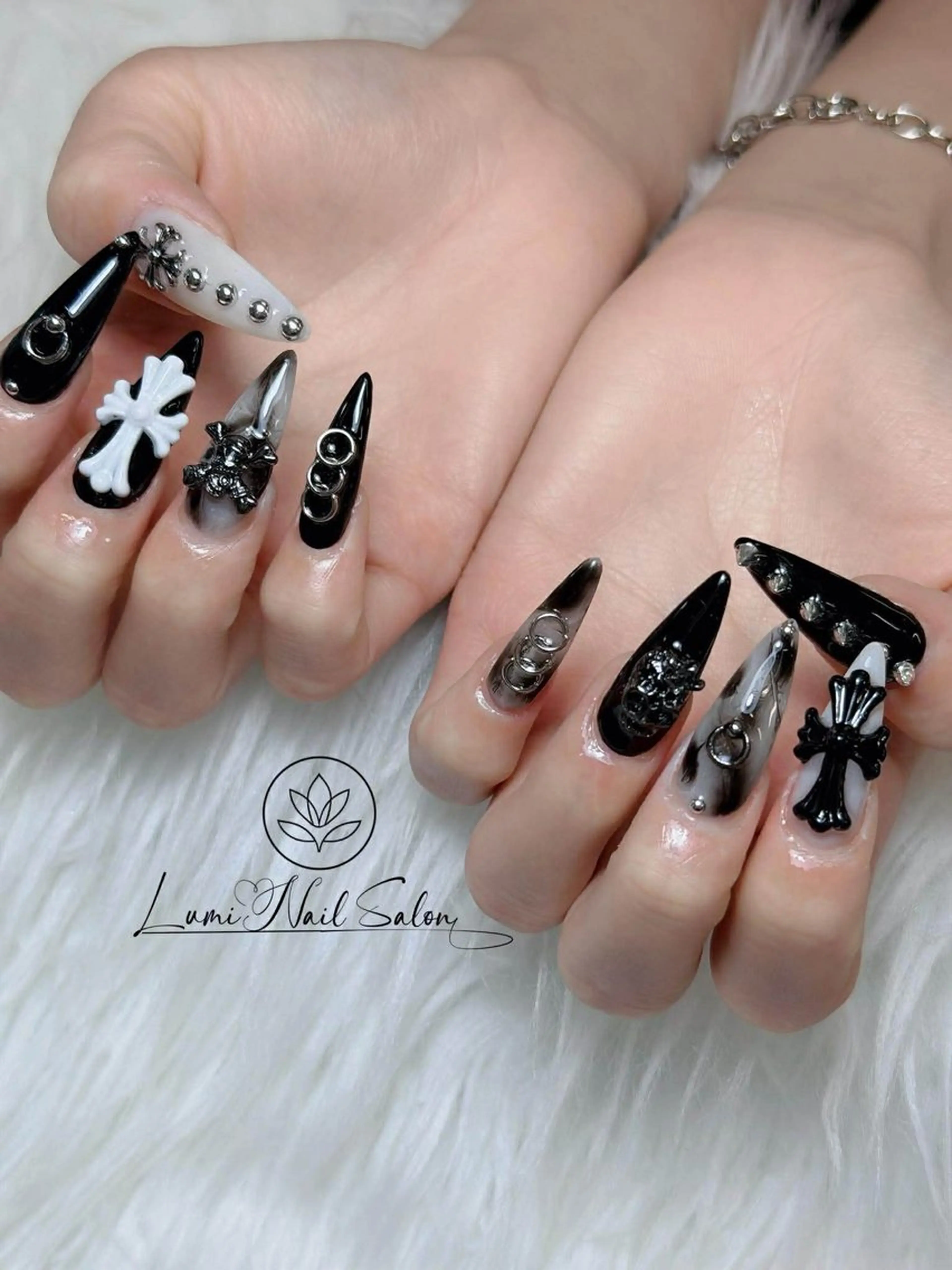 ネイル オーロラネイル チークネイル 長さ出し フレンチネイル 韓国ネイル ハンドネイル Lumi Shinokuboのネイルデザイン