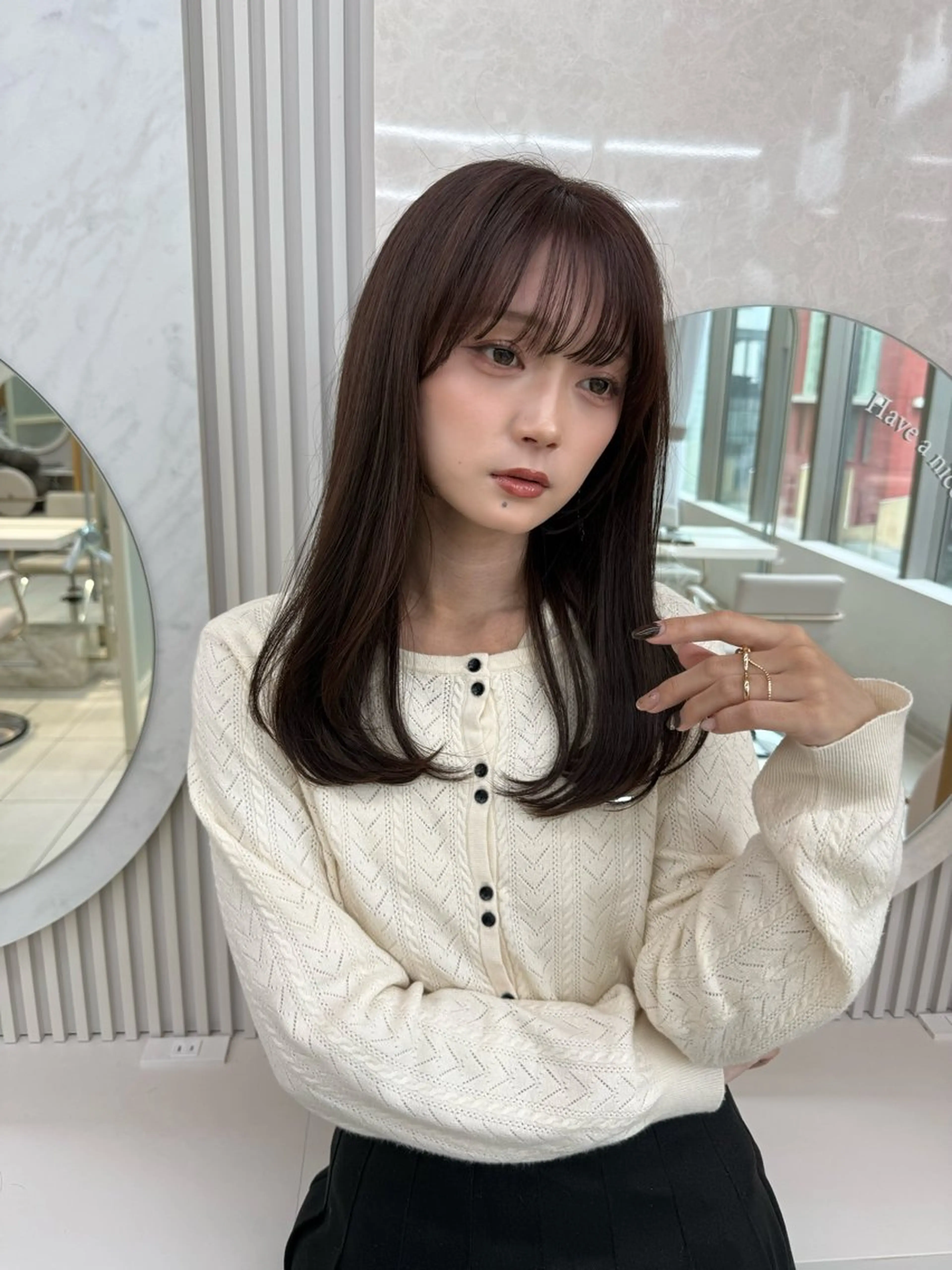 セミロング カラー 顔周りカット レイヤーカット 似合わせカット 小顔カット 顔周り/透明感カラー /似合わせ/難波雄雅のヘアスタイル