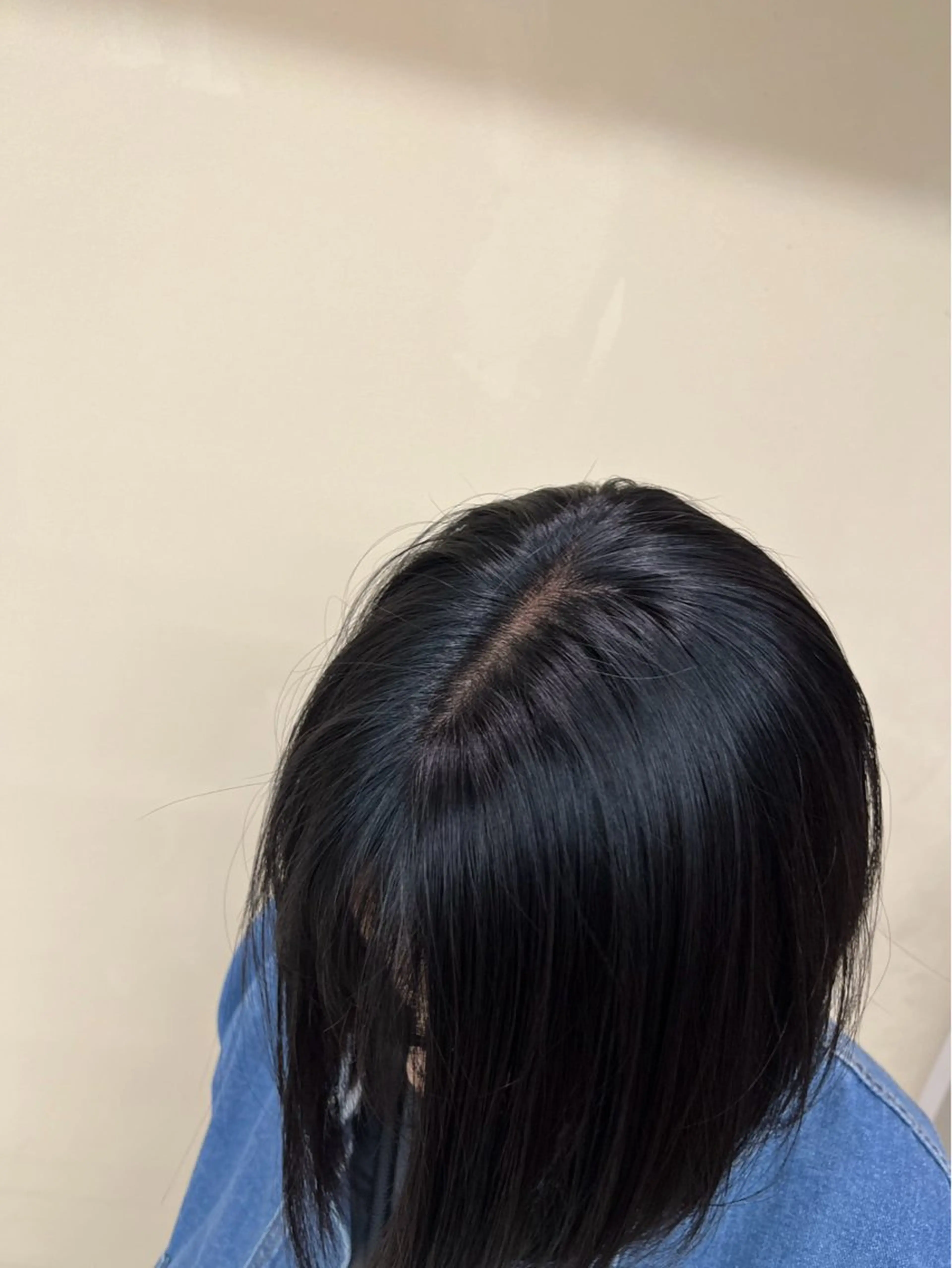 ショート ヘアカラー 原 綾菜のヘアスタイル