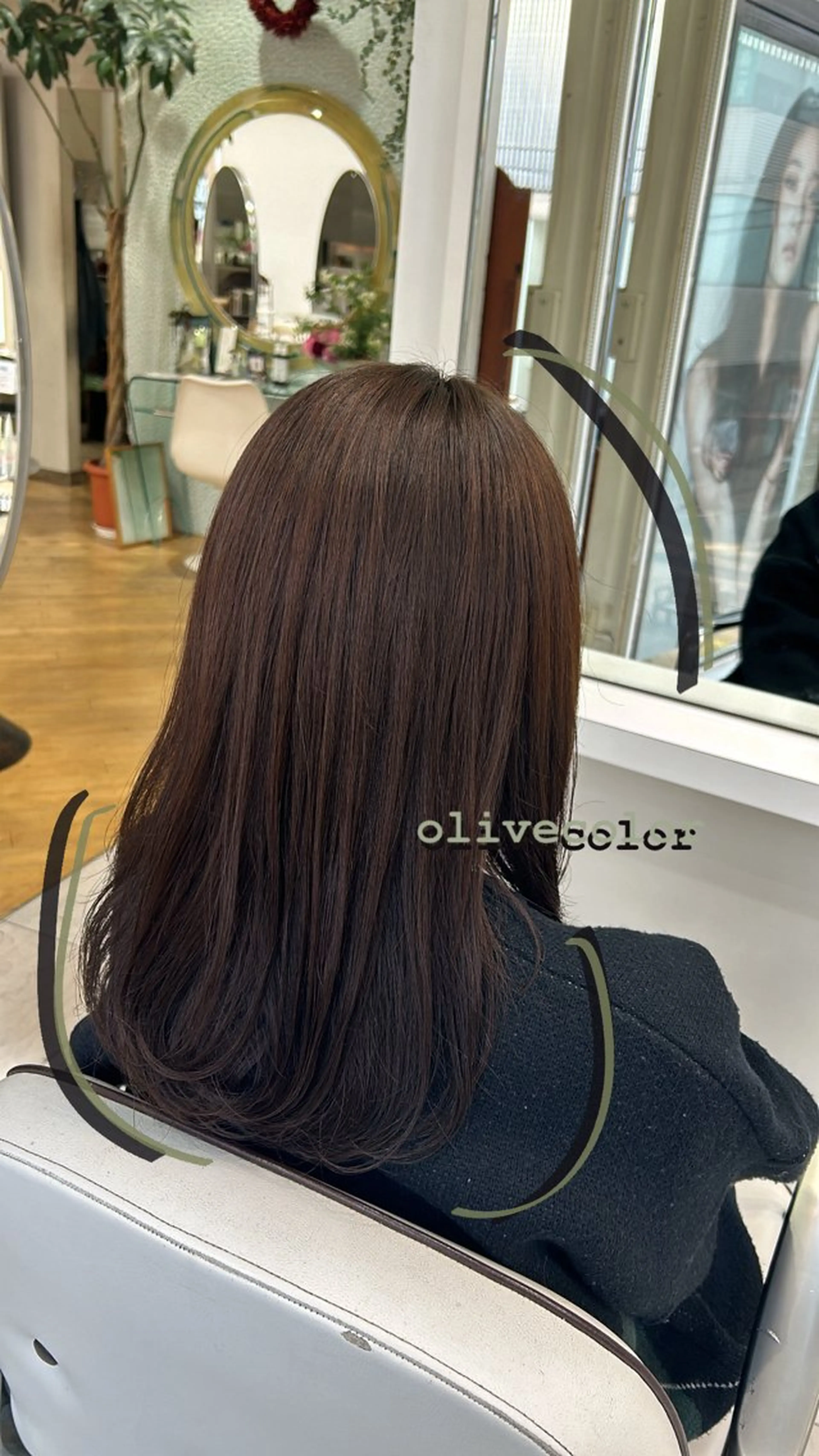 ロング カラー 透明感カラー オリーブカラー ありむらもえ/ 透明感カラーのヘアスタイル
