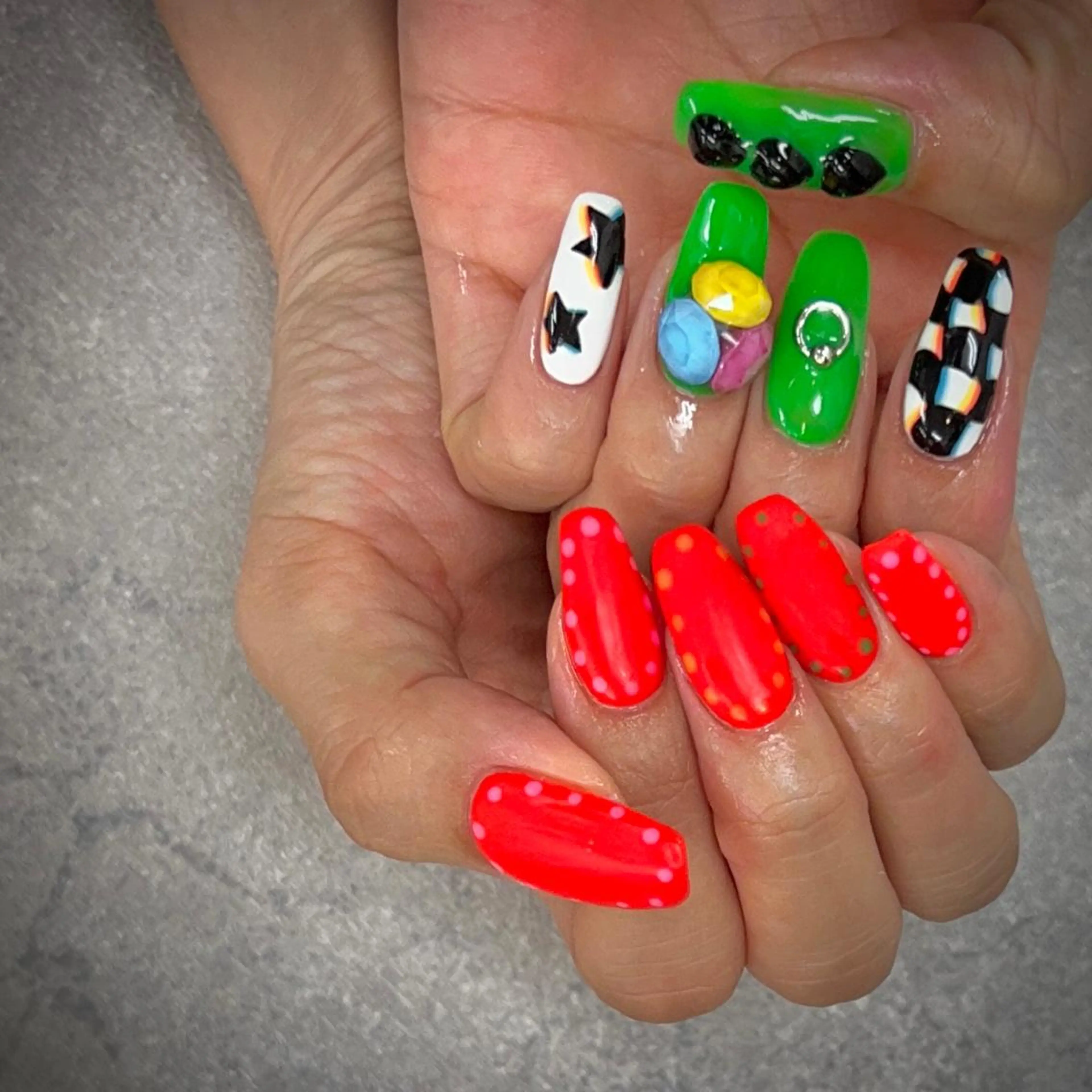 ネイル ハンドネイル YAGAWA NAOのネイルデザイン