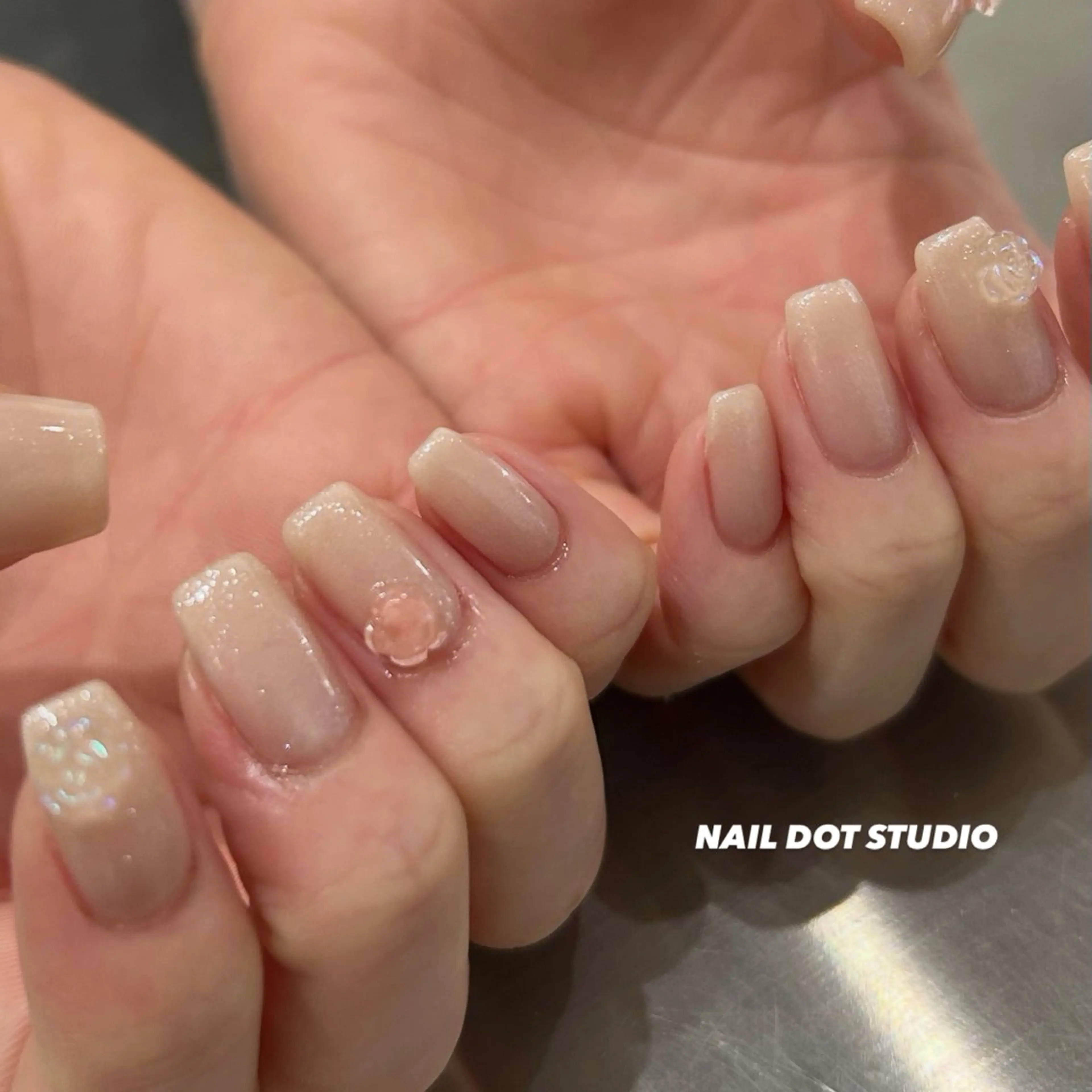 ネイル ハンドネイル NAIL DOT STUDIO　aiのネイルデザイン