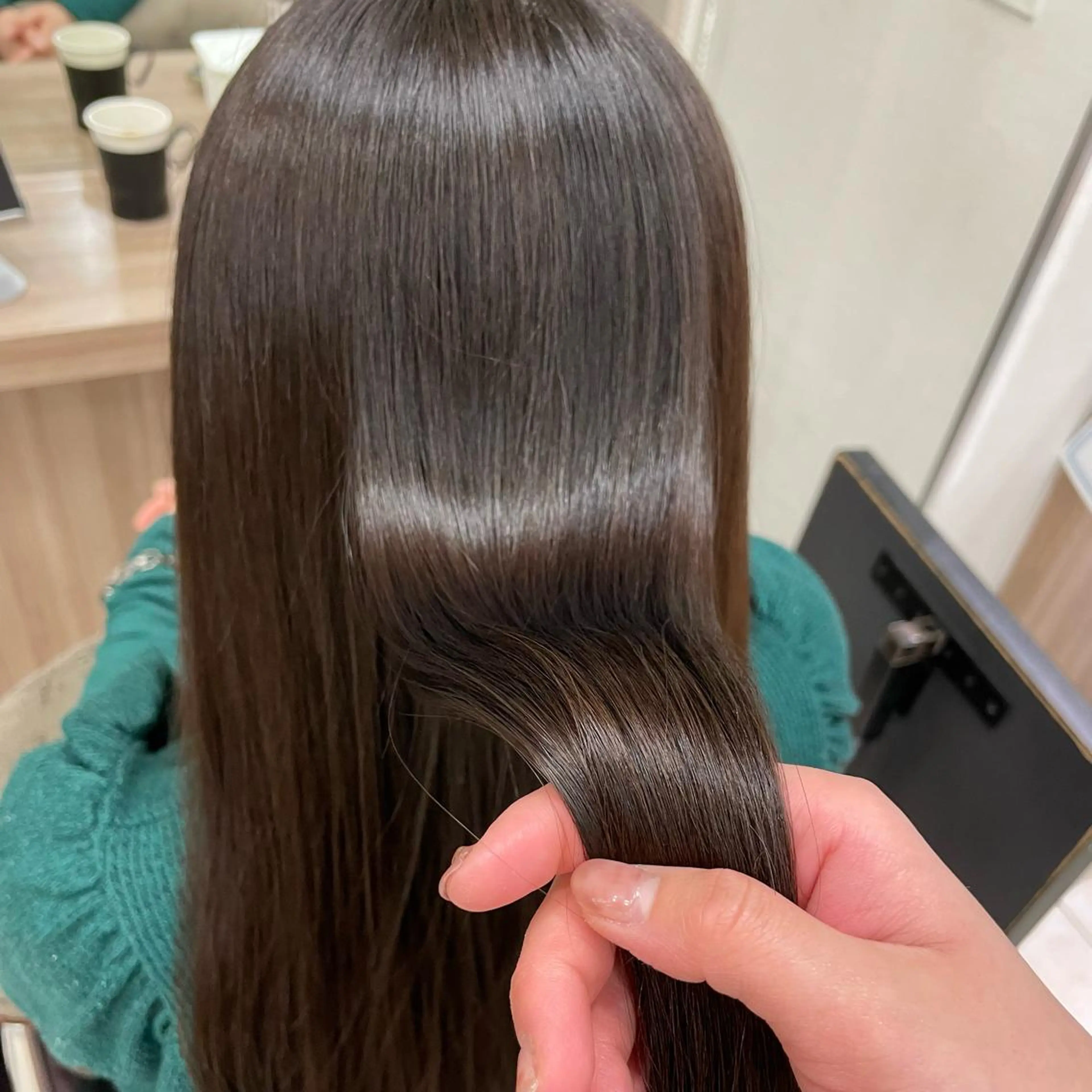 セミロング カラー パーマ 🦋髪質改善 今宮梨沙🦋のヘアスタイル