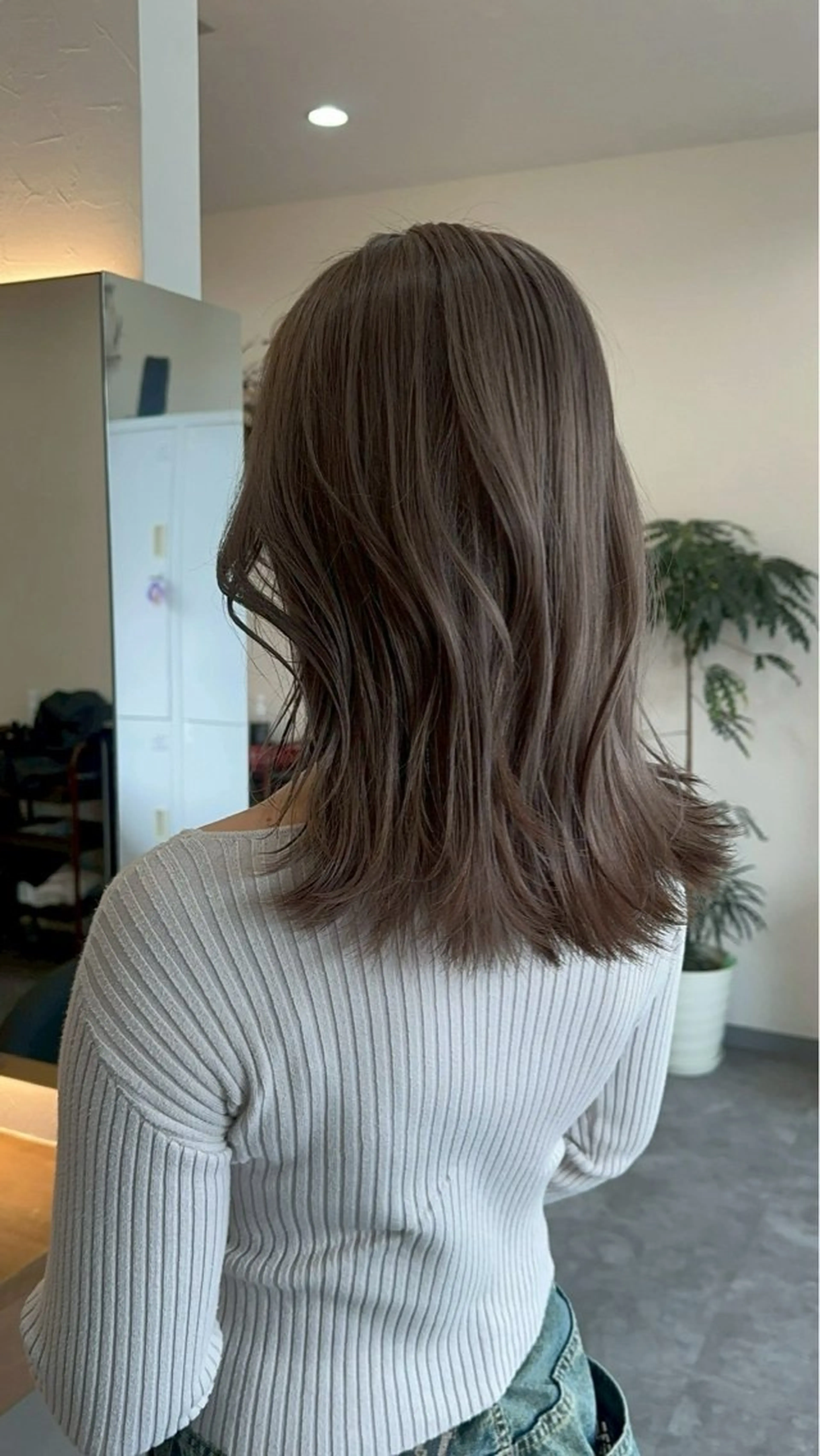 セミロング ショートボブ セミロングパーマ 韓国風カラー ボブ ハイライト ヘアカラー トリートメント 神田 姫奈｜郡山 ｜韓国風ヘア‪‪♡のヘアスタイル