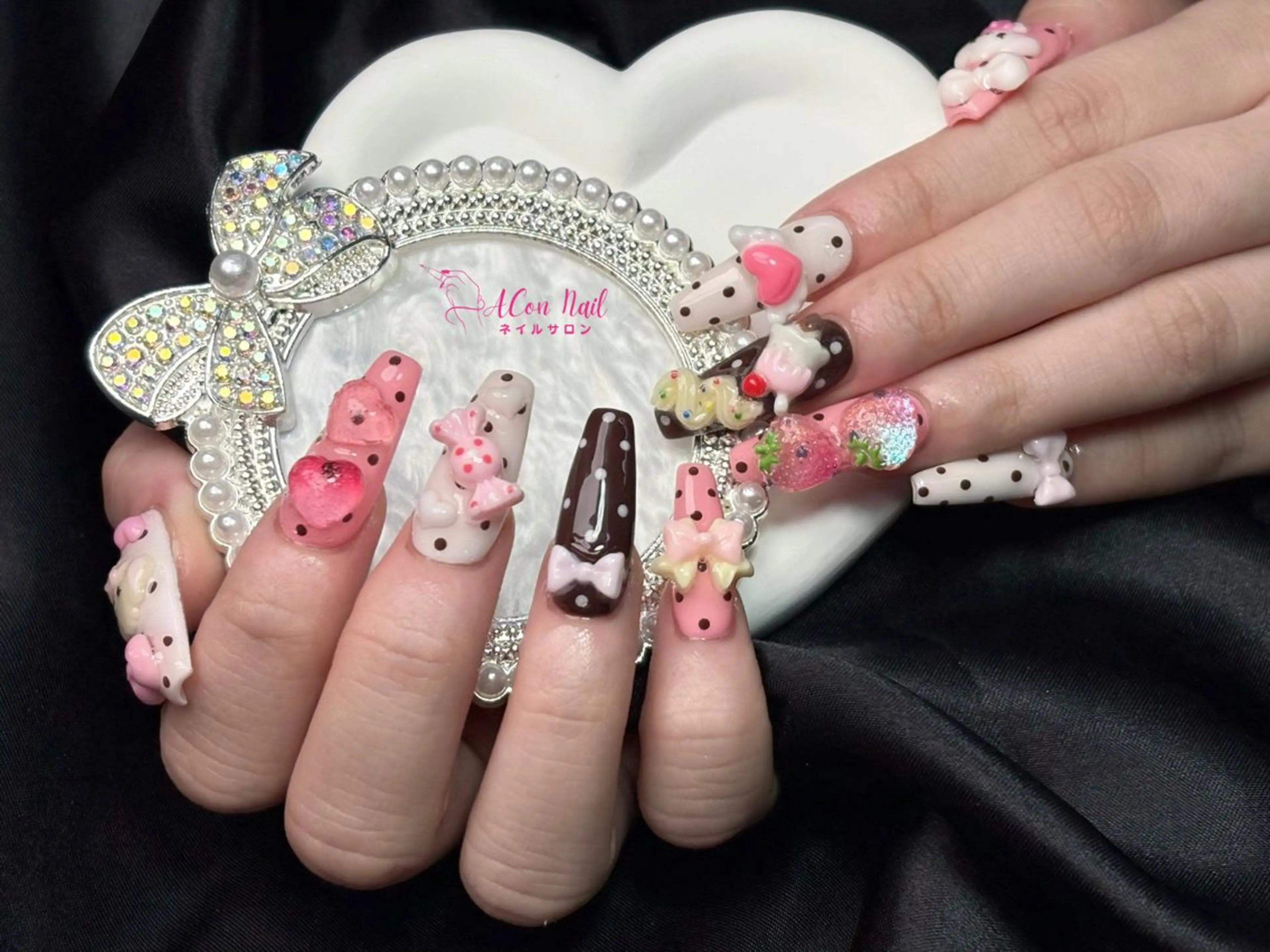 ネイル 桜ネイル 長さ出し フラワーネイル フレンチネイル ジェルネイル ハンドネイル ACon NailSalonのネイルデザイン