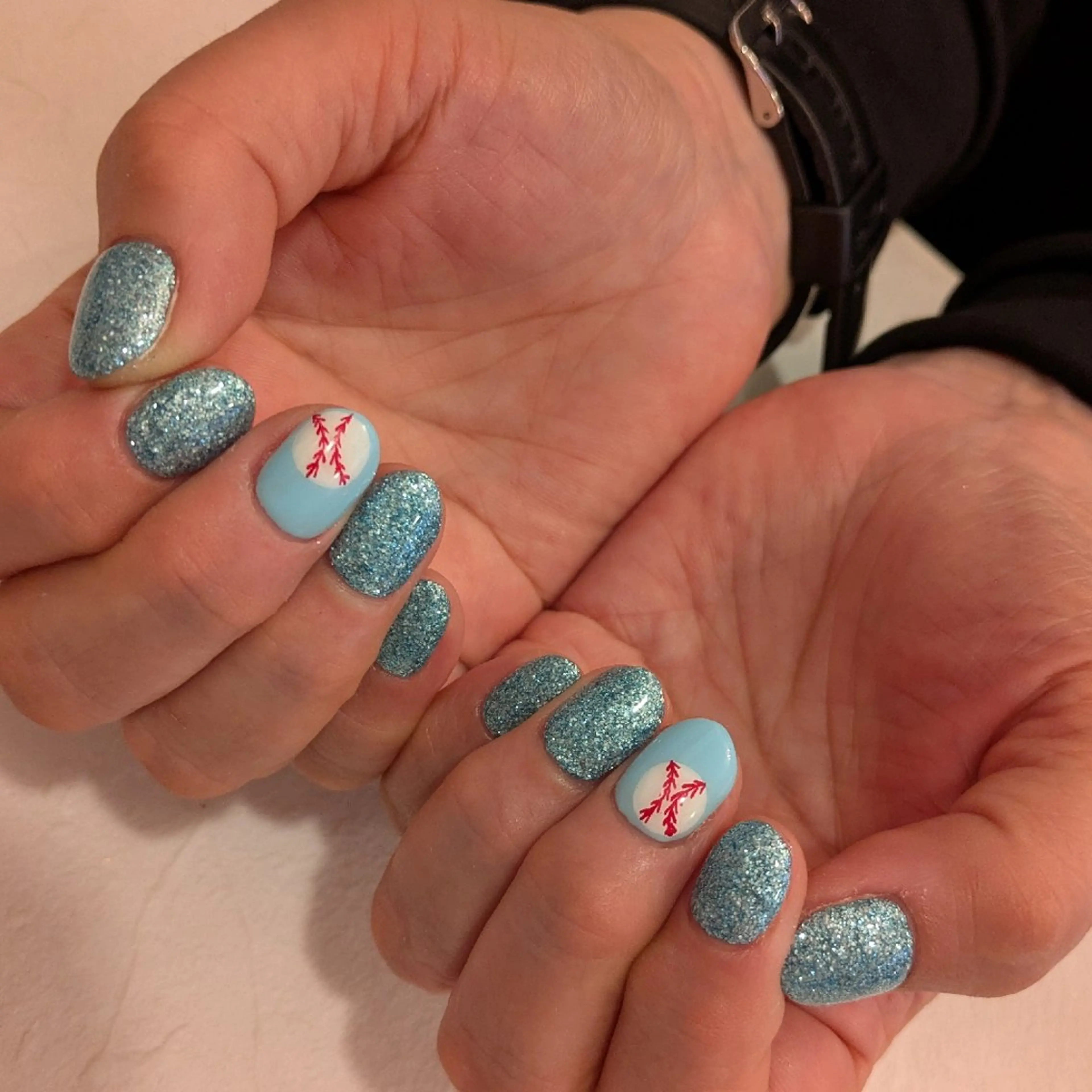 ネイル ジェヌインネイル 河内のネイルデザイン