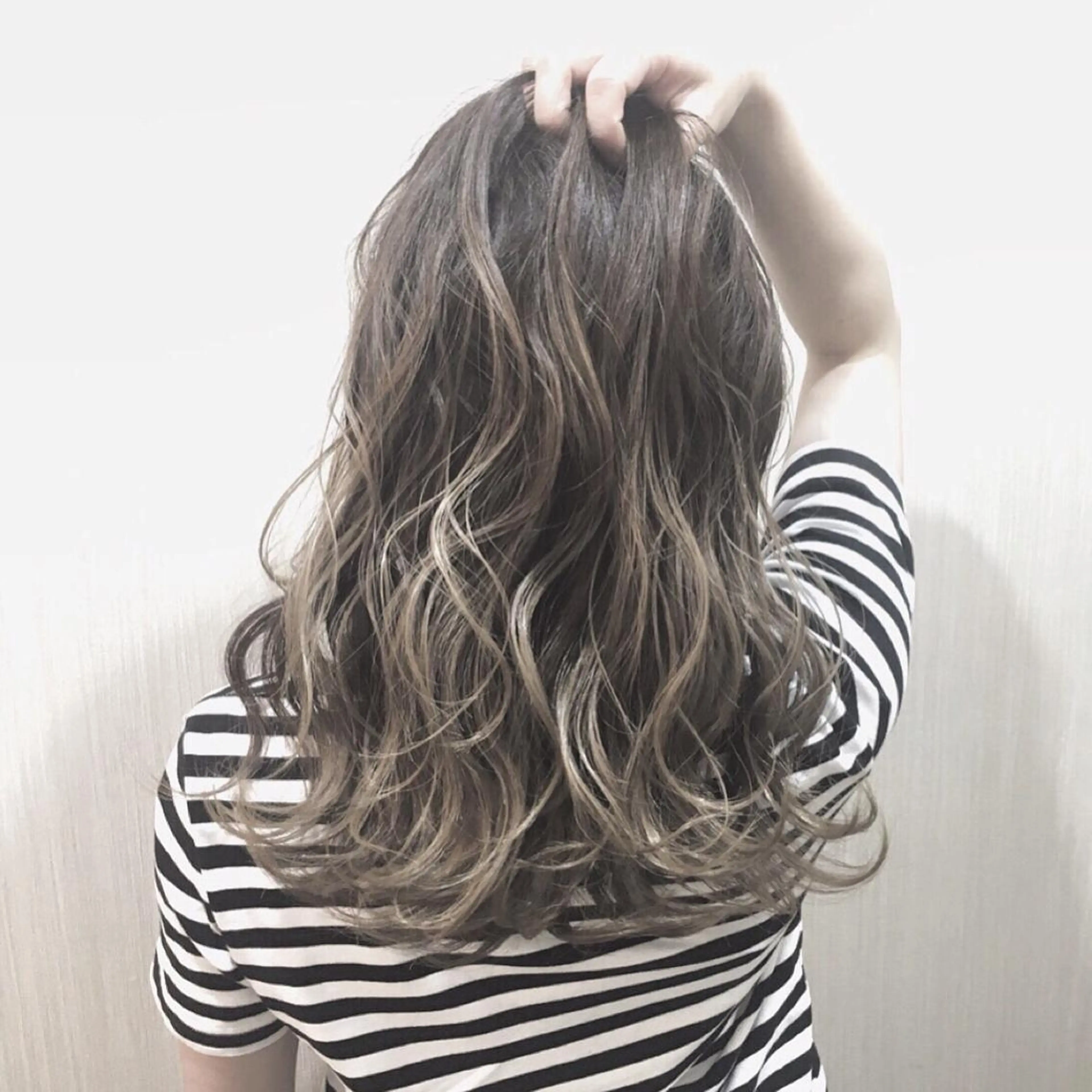 セミロング カラー テディ teddyのヘアスタイル