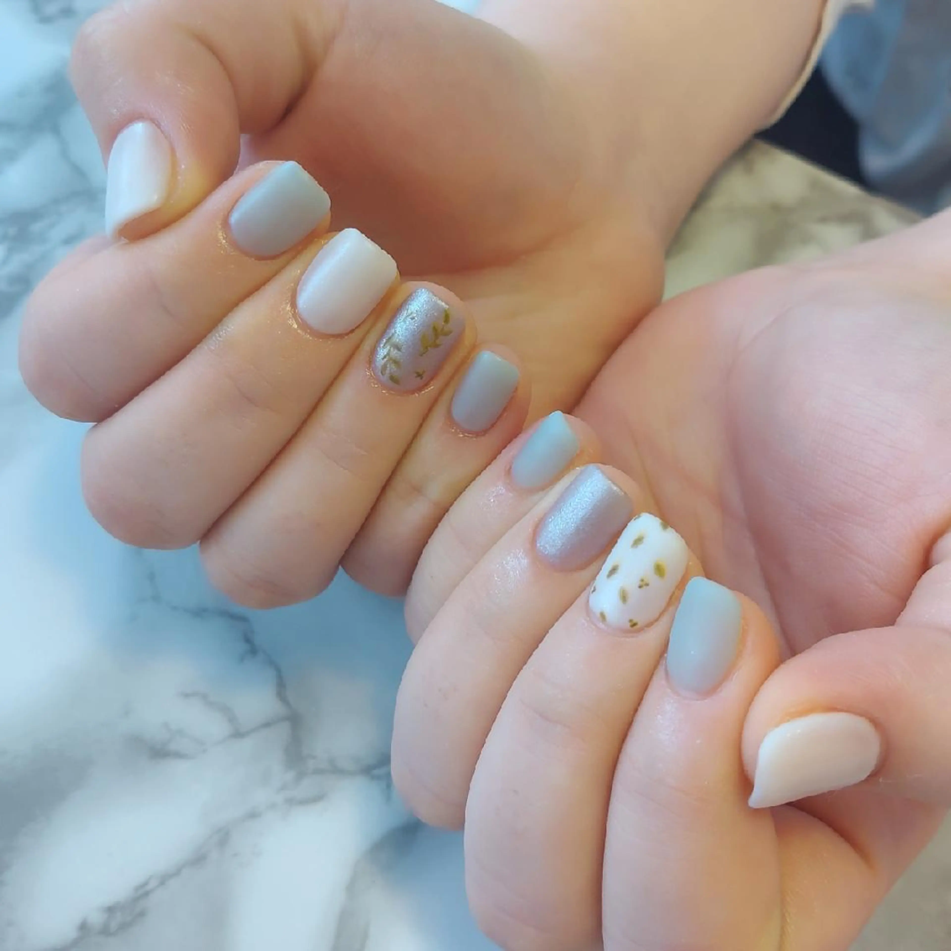 ネイル ジェヌインネイル 河内のネイルデザイン