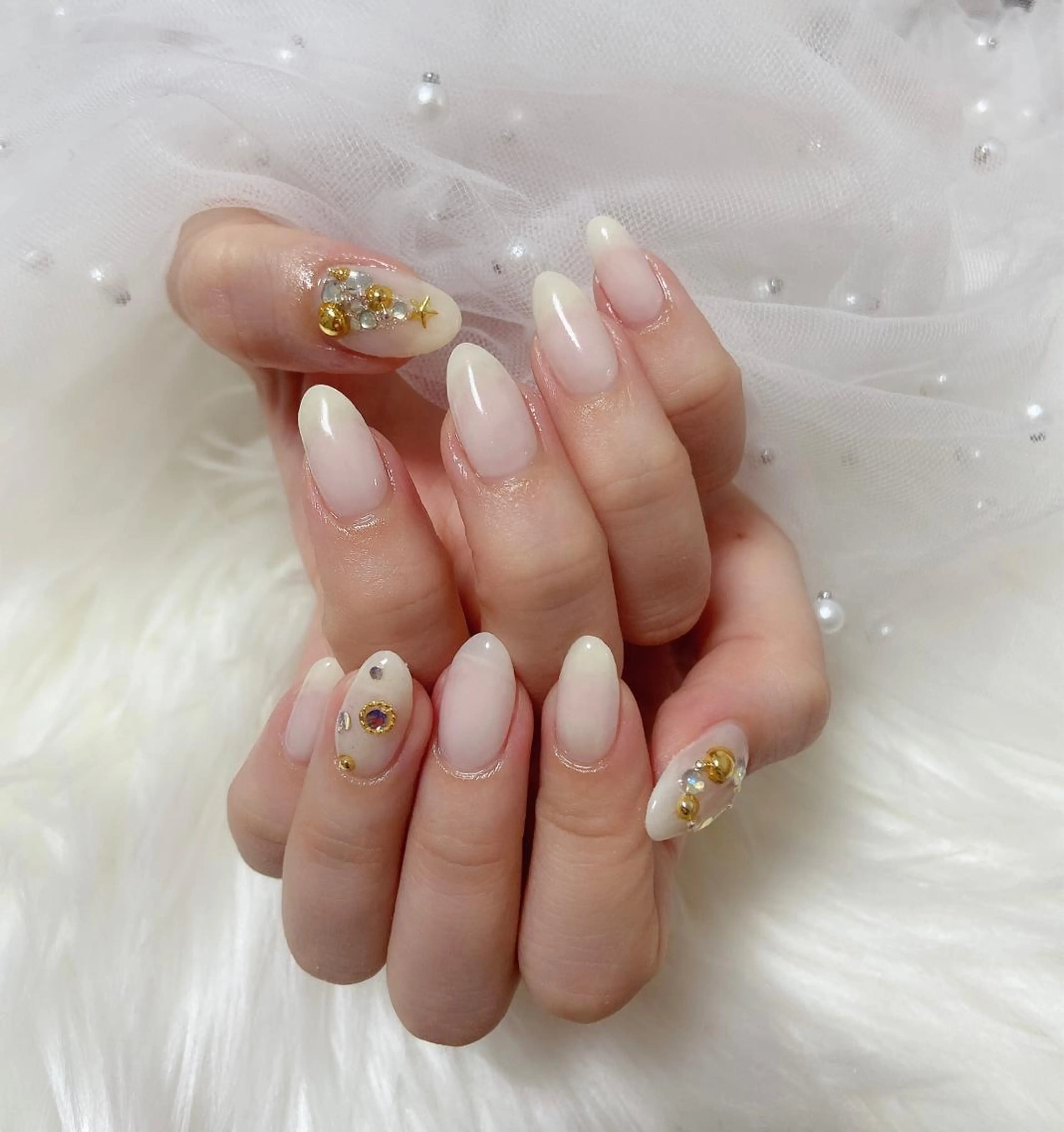 ネイル ハンドネイル ハンドケア ＆ME アンドミーのネイルデザイン