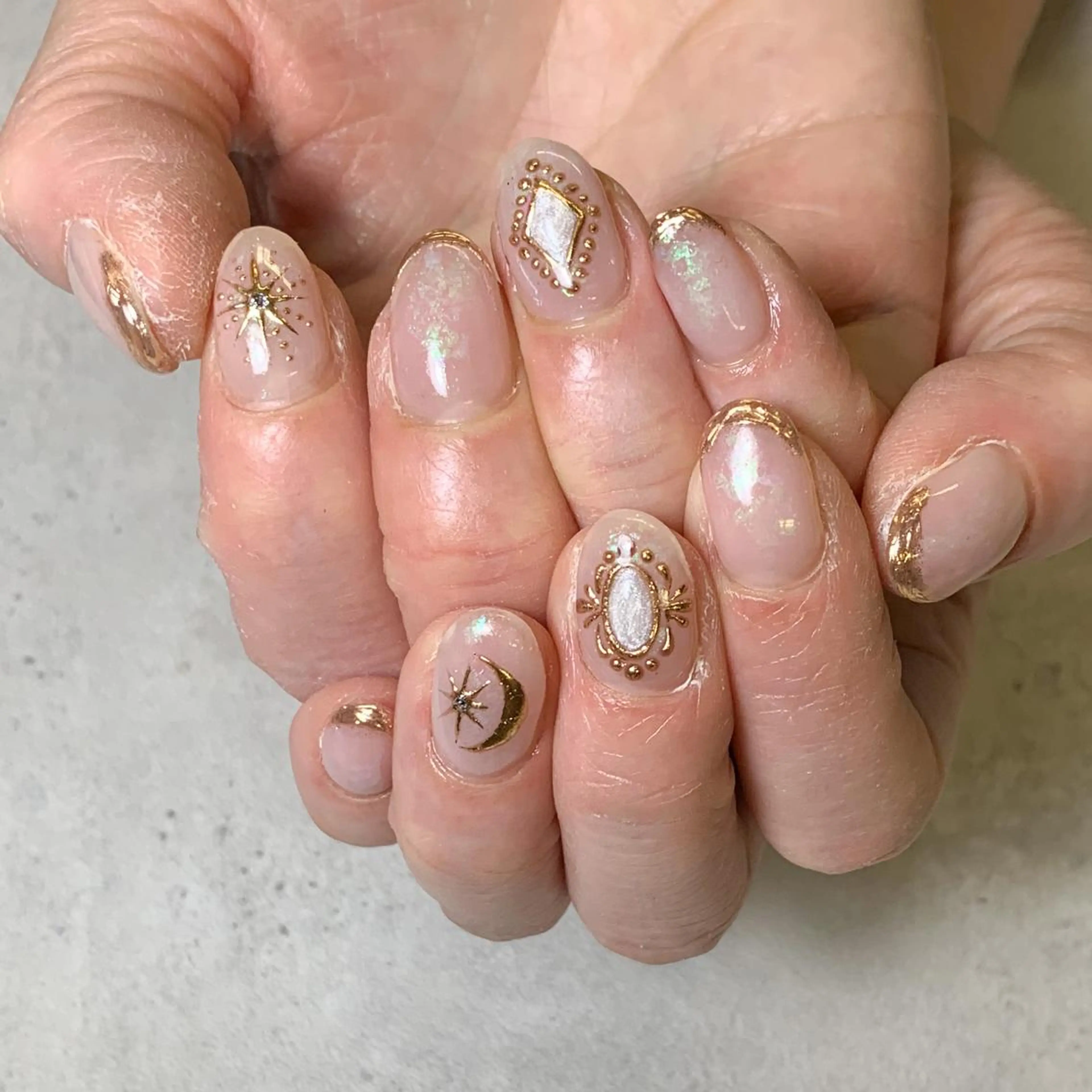 ネイル FIORITURA aiのネイルデザイン