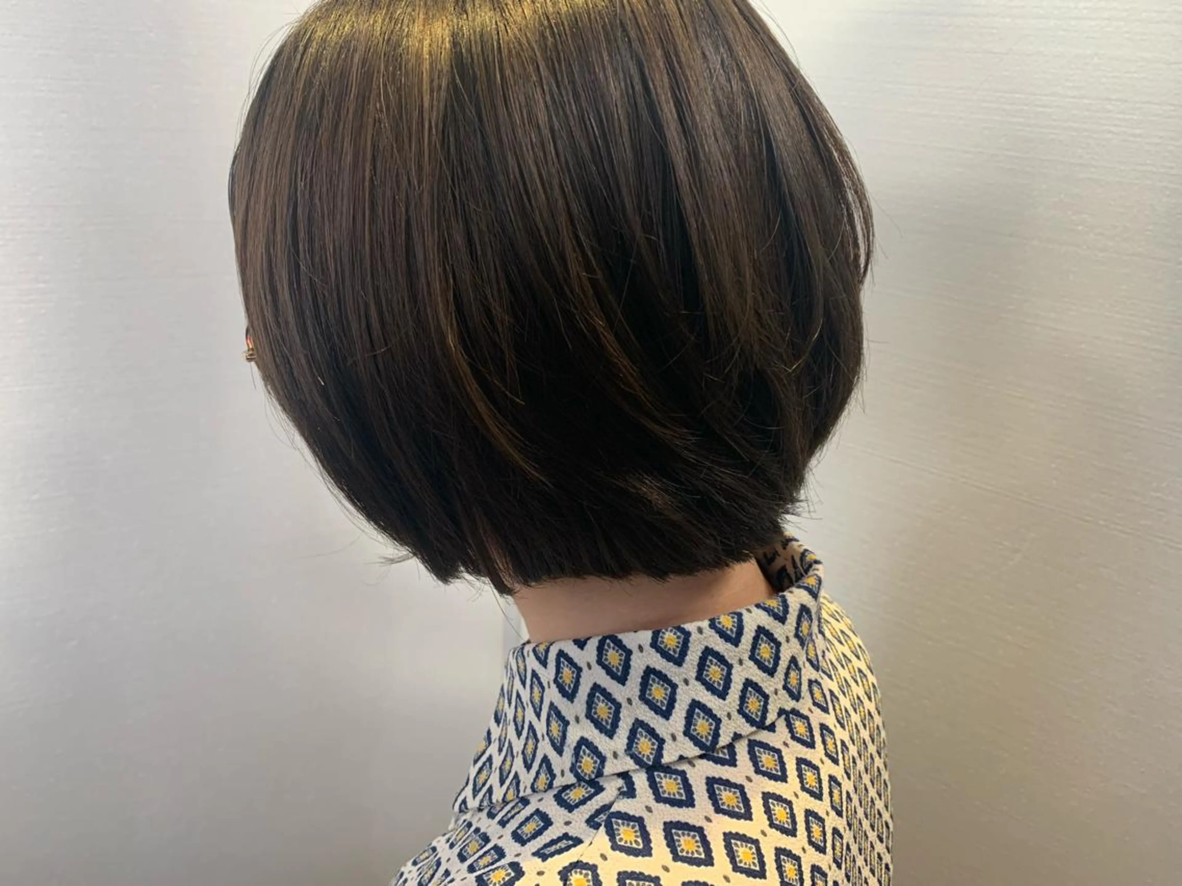 ショート カラー ショートボブ ボブ ショートヘア 【Uneユヌ】菊地 春那のヘアスタイル