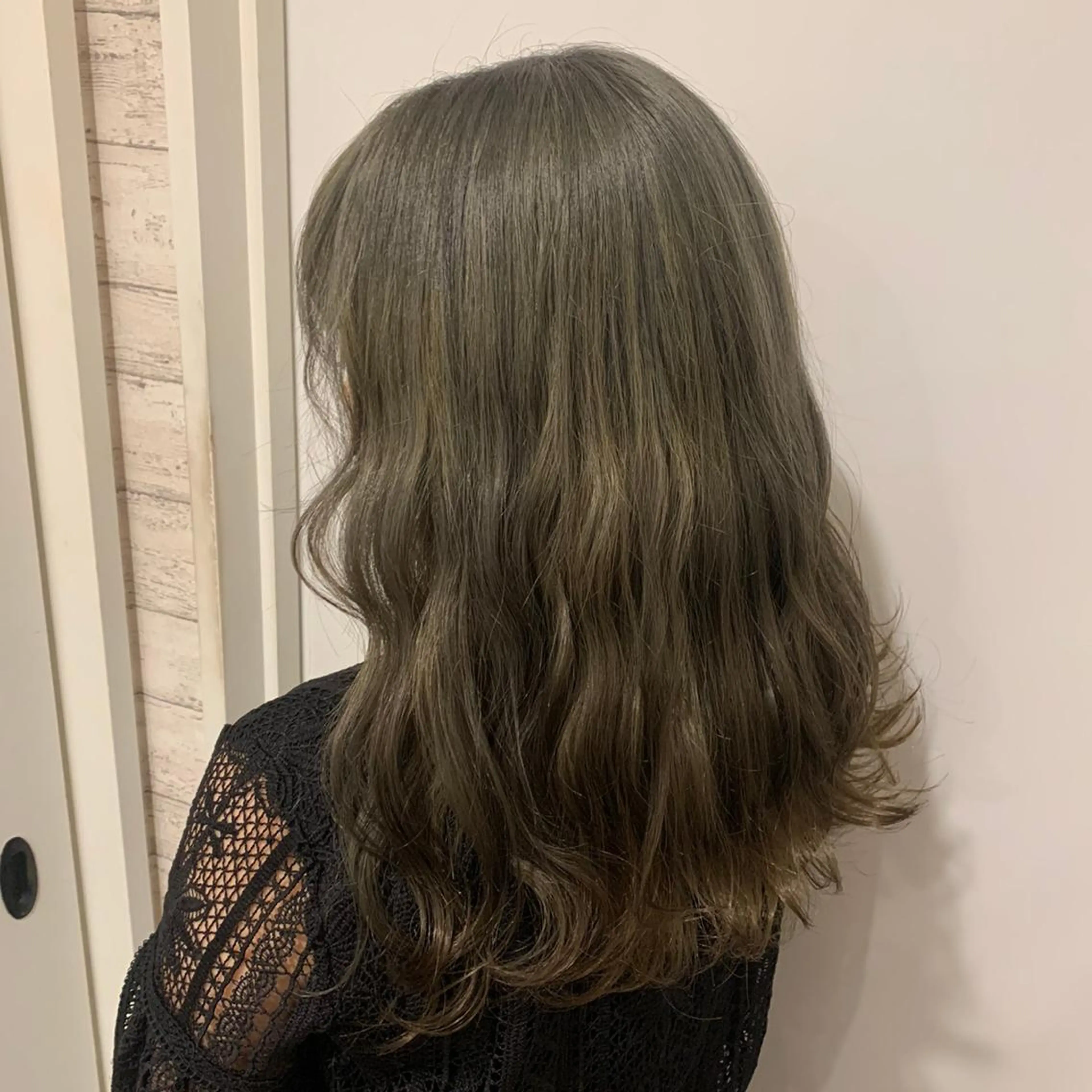 ミディアム カラー ブラウンカラー Kazusa/川越/ エクステ/ハイトーンのヘアスタイル