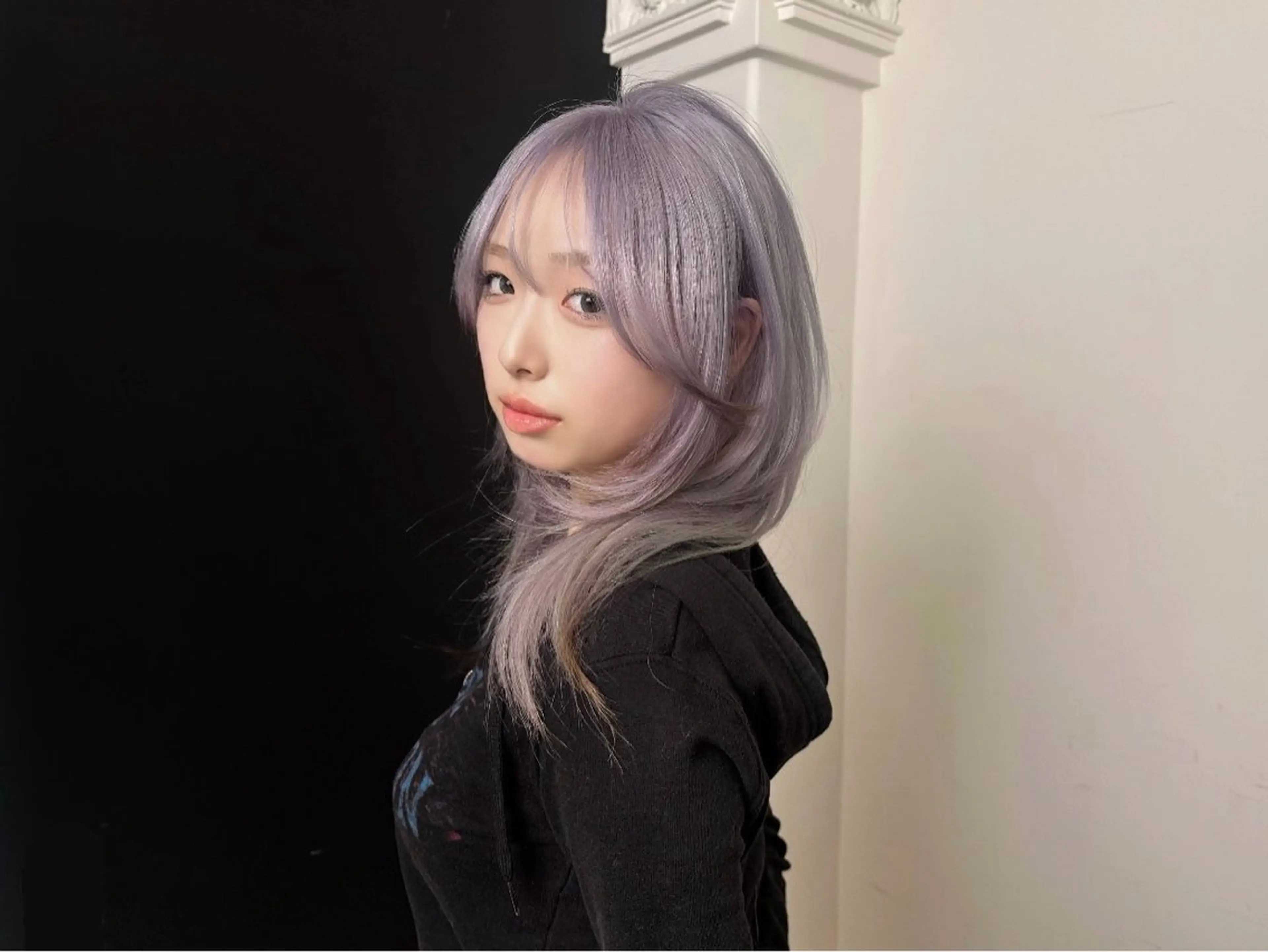 カラー RiA/レイヤーカッ ト/ハッシュカットのヘアスタイル