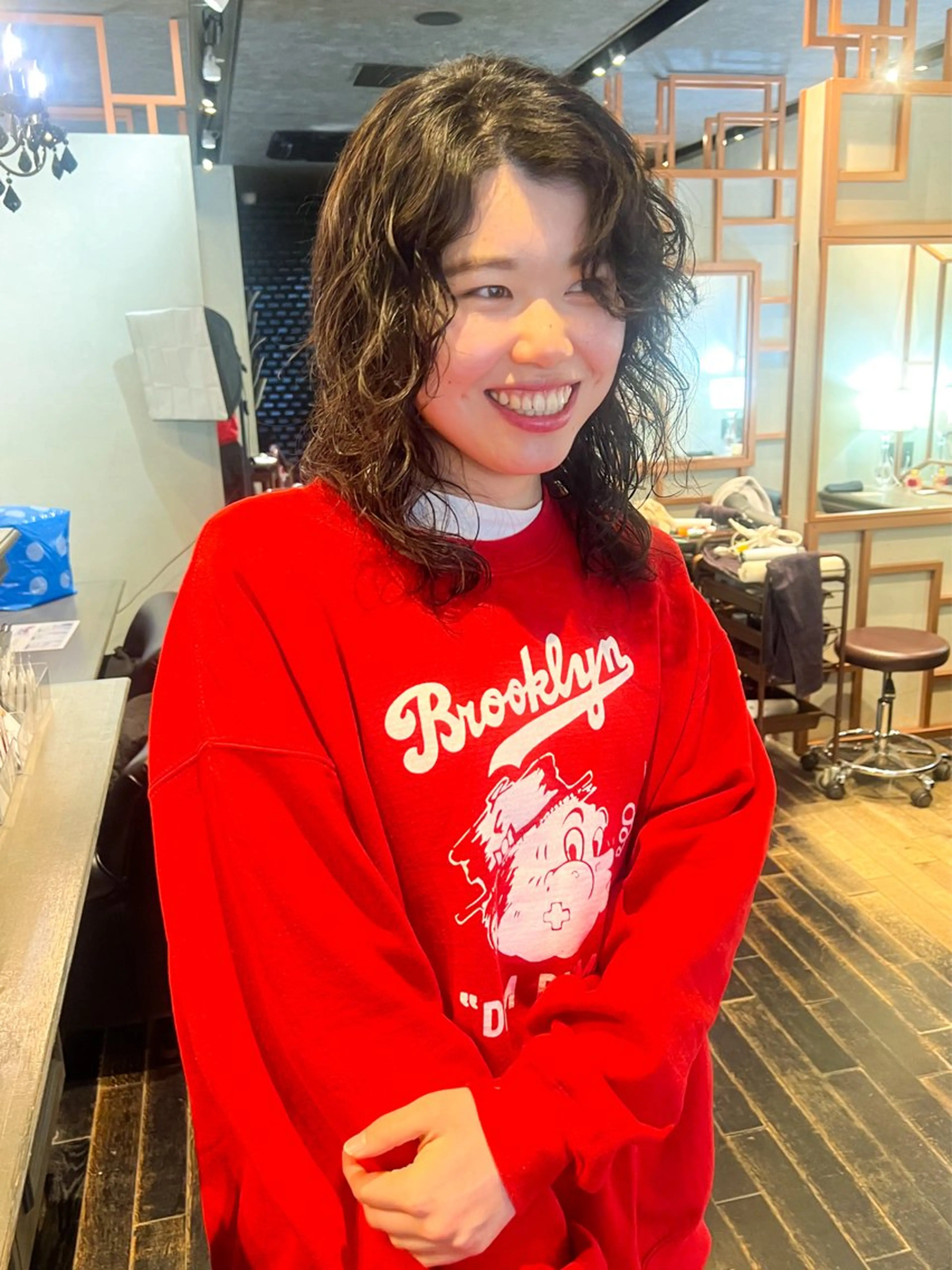 ミディアム パーマ カット パーマ Aya/四条烏丸/ インナーカラーのヘアスタイル