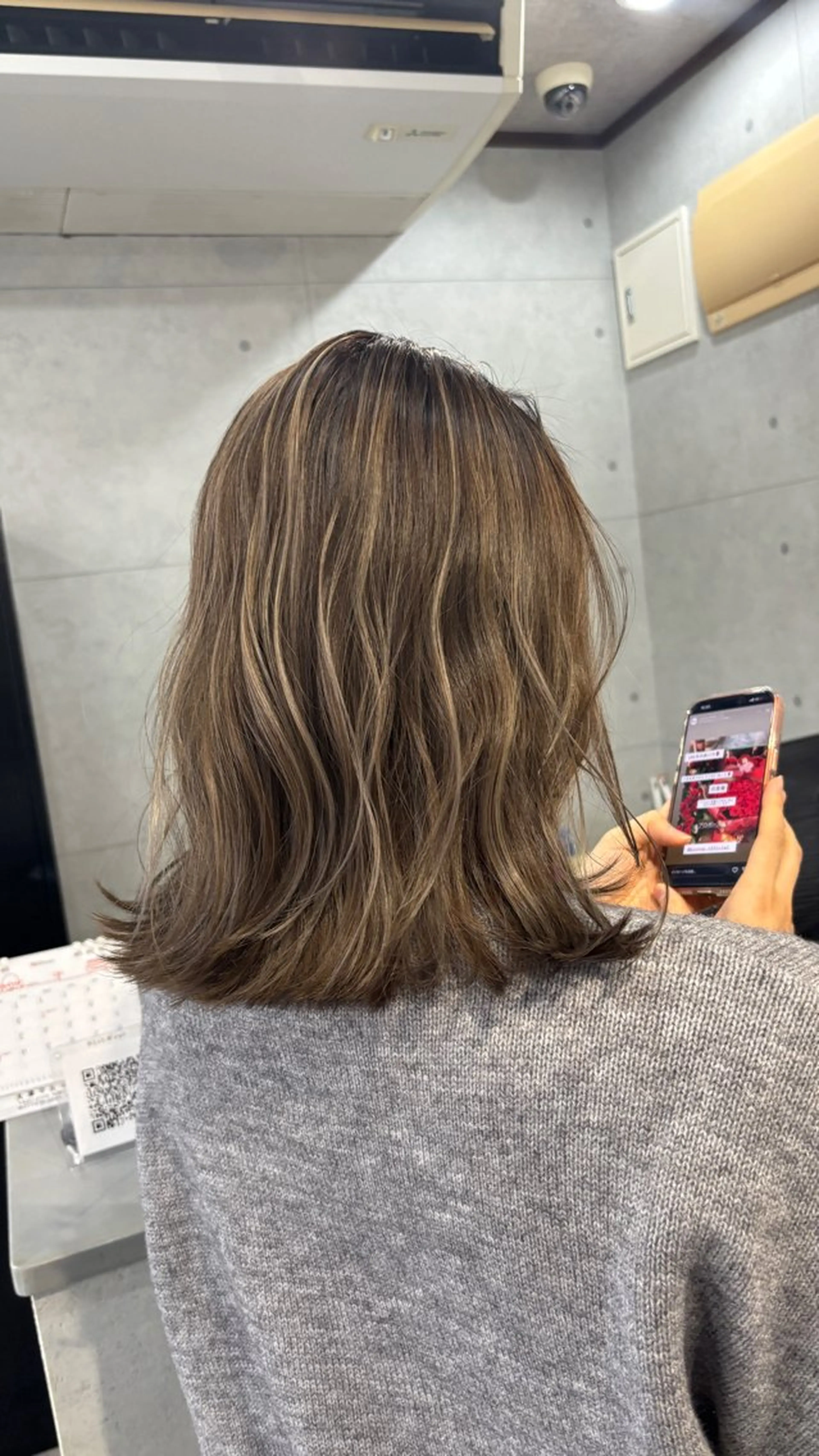 セミロング ショートボブ ボブ ハイライト 髪質改善 レイヤーカット カット ヘアカラー REVE美容室 REVEマツエクのヘアスタイル