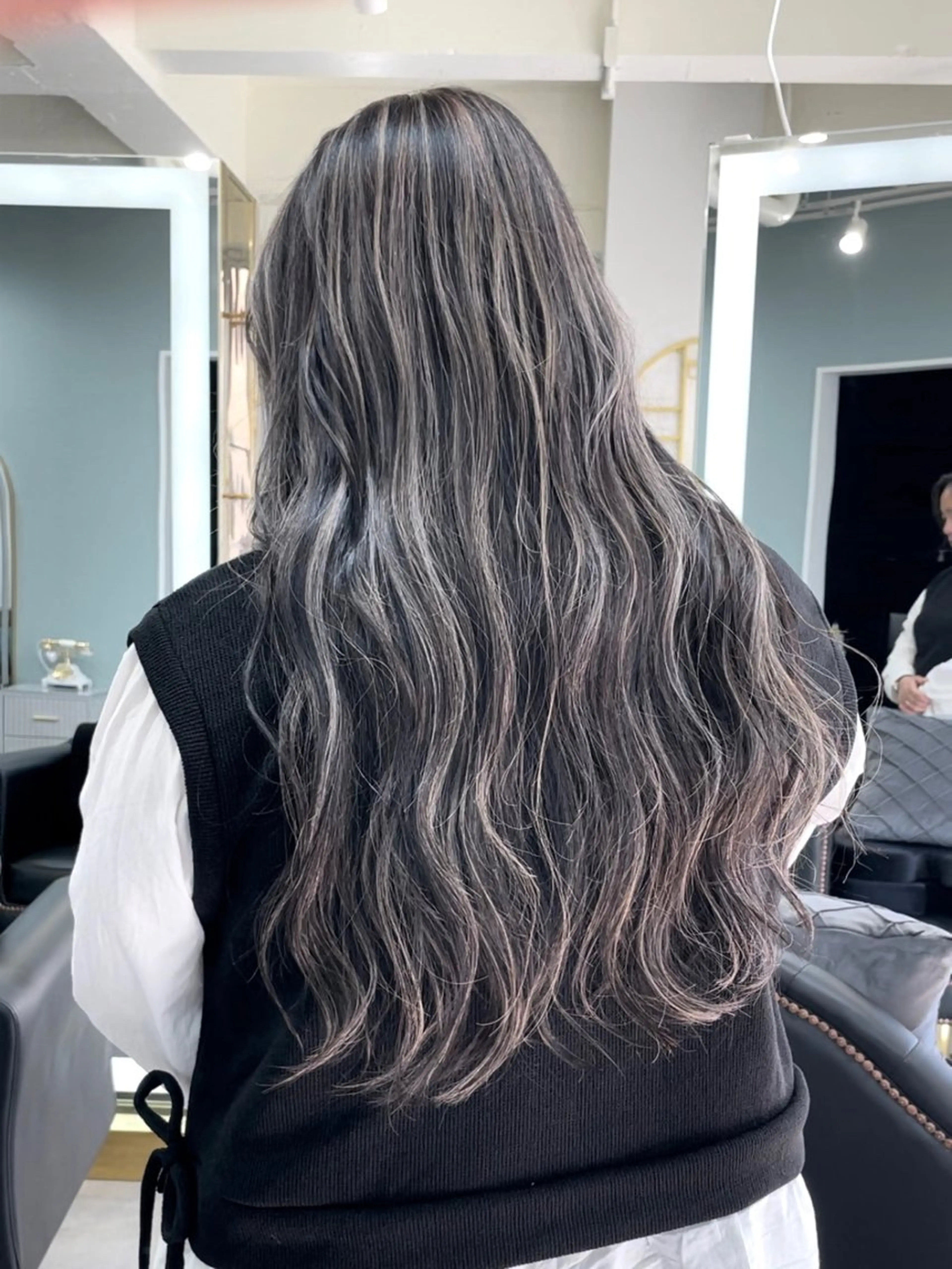 ロング ハイライト バレイヤージュ/ハイ ライト/庄司鉄平のヘアスタイル