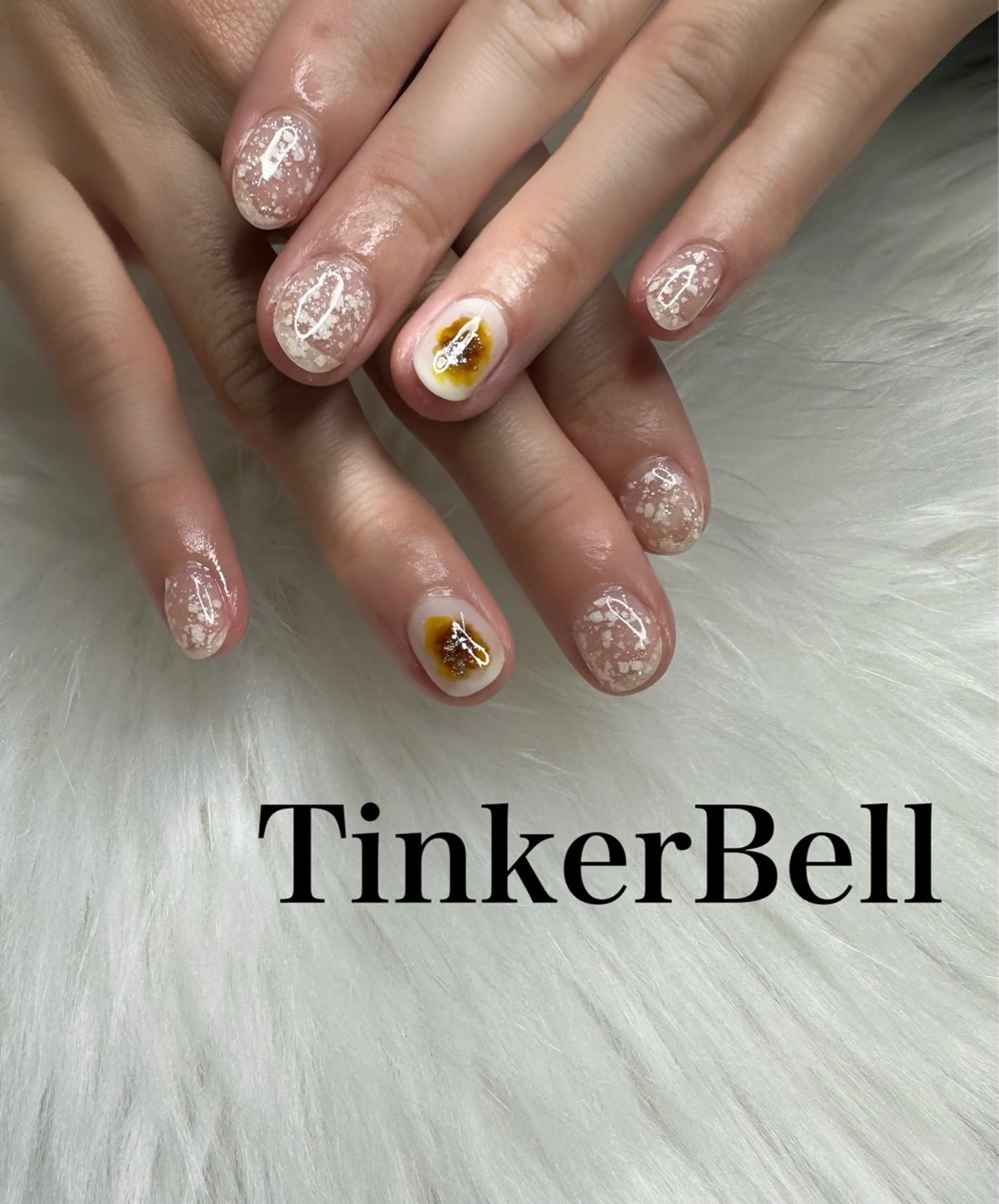 ネイル シンプルネイル 冬ネイル ハンドネイル Tinker Bellのネイルデザイン