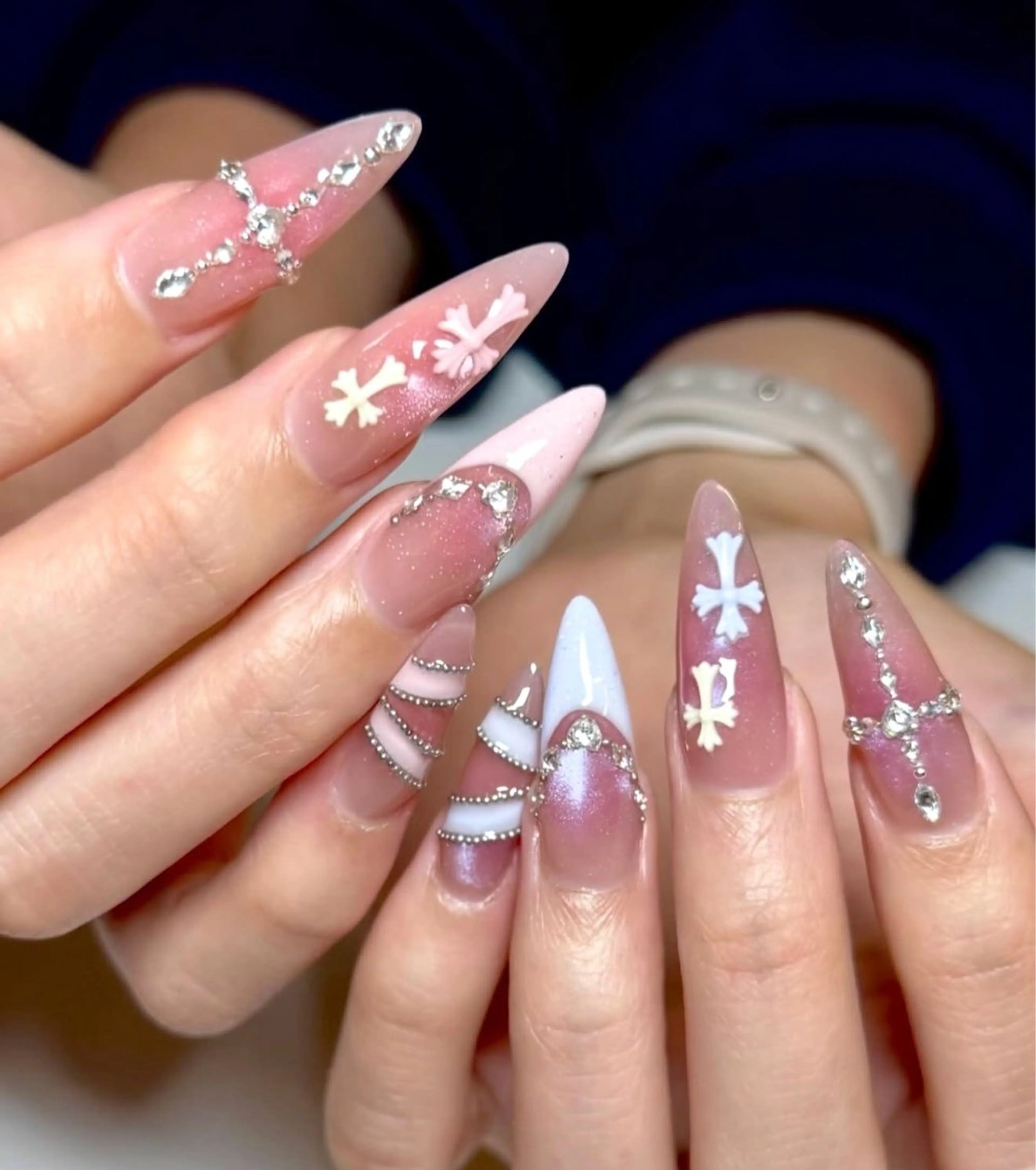ネイル ハンドネイル RINAKY Kora Nailのネイルデザイン