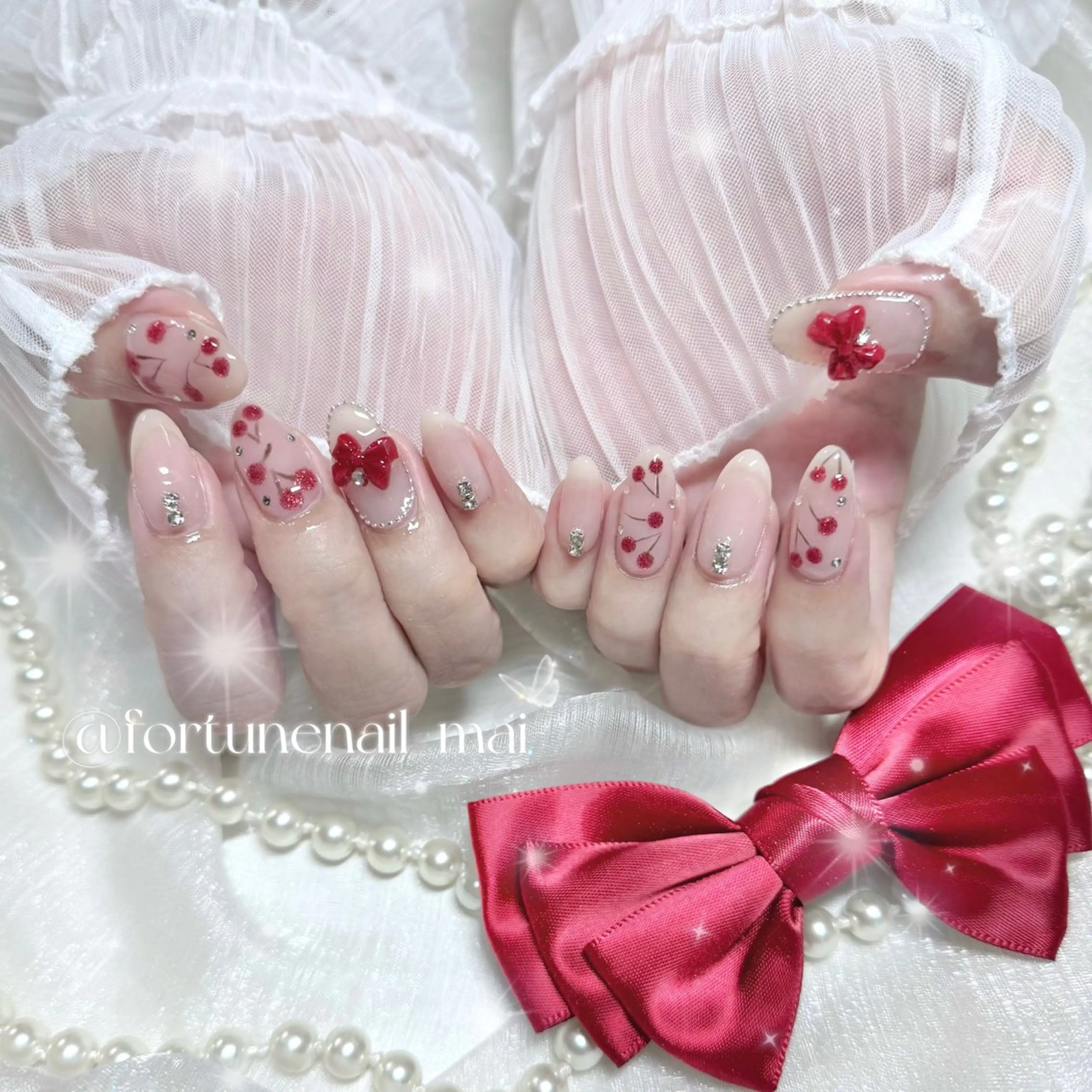 ネイル ガーリー リボン ワンホンネイル ハンドネイル 🎀Mai 🎀✩.*のネイルデザイン