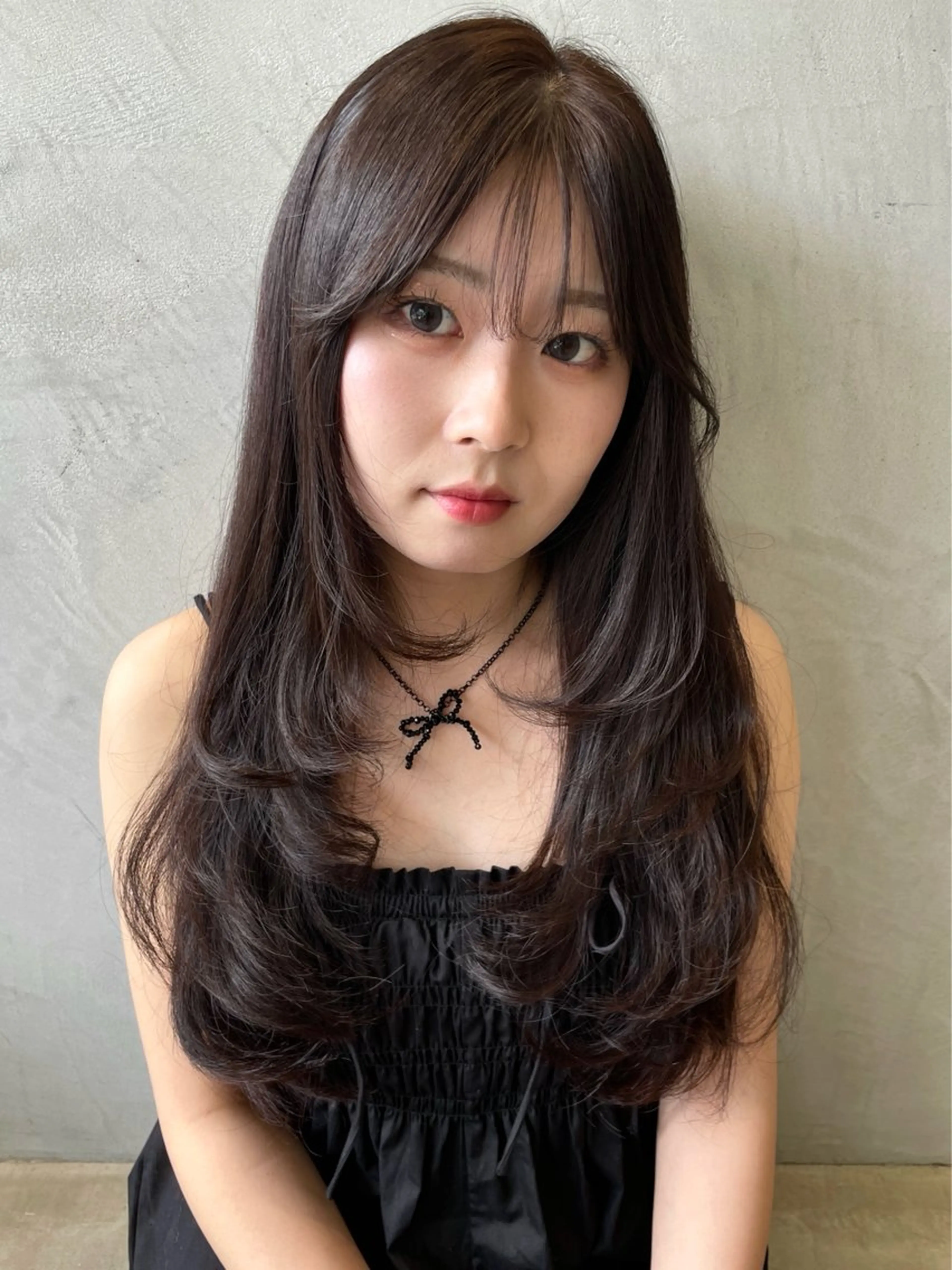 ロング カラー カット ヘアカラー 林 千聖のヘアスタイル