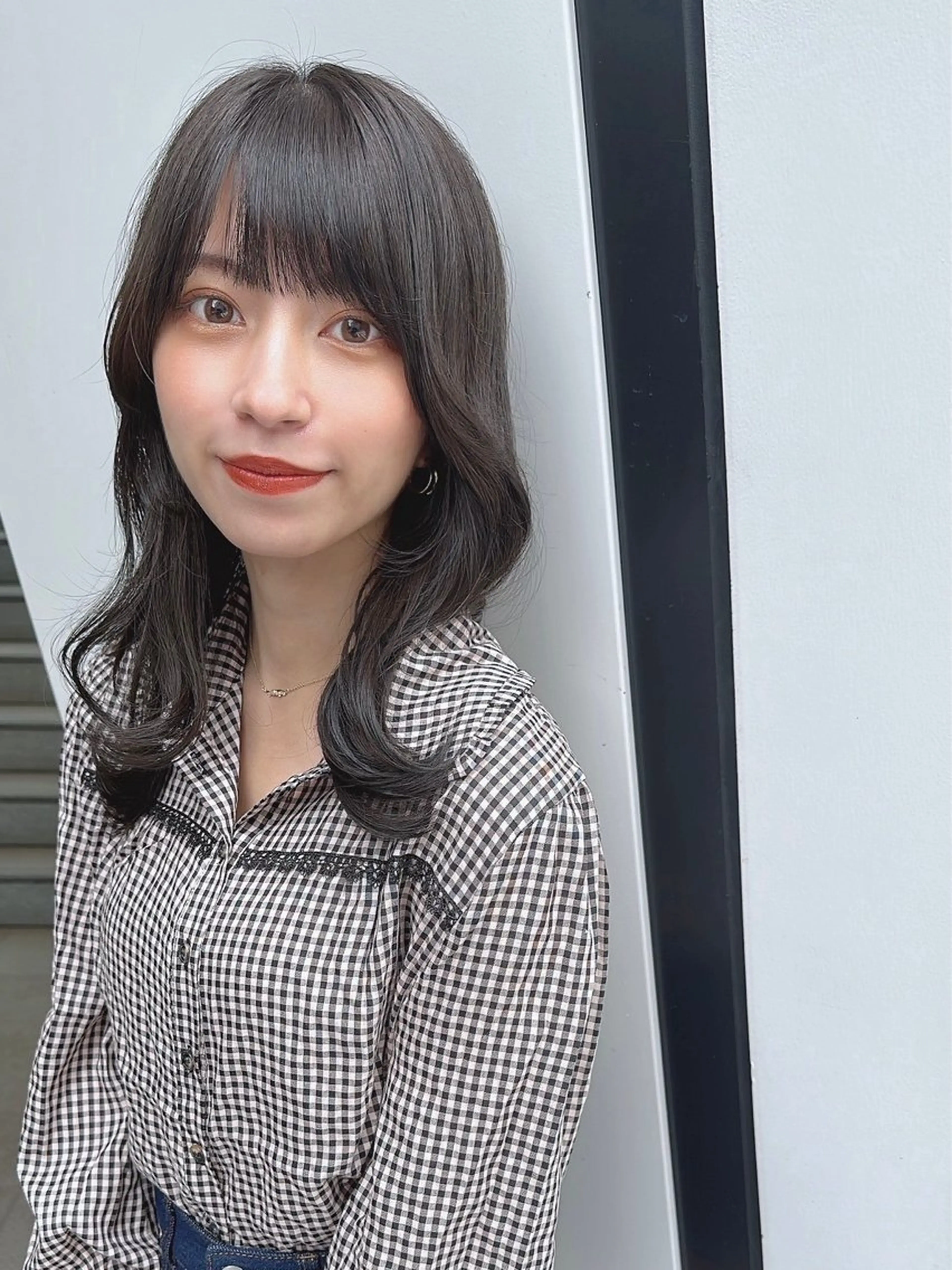 ミディアム カラー パーマ ミディアムパーマ アッシュ 黒髪 ブリーチ ボブ カット ヘアカラー トリートメント 【公式】amble luxe池袋東口🩷のヘアスタイル