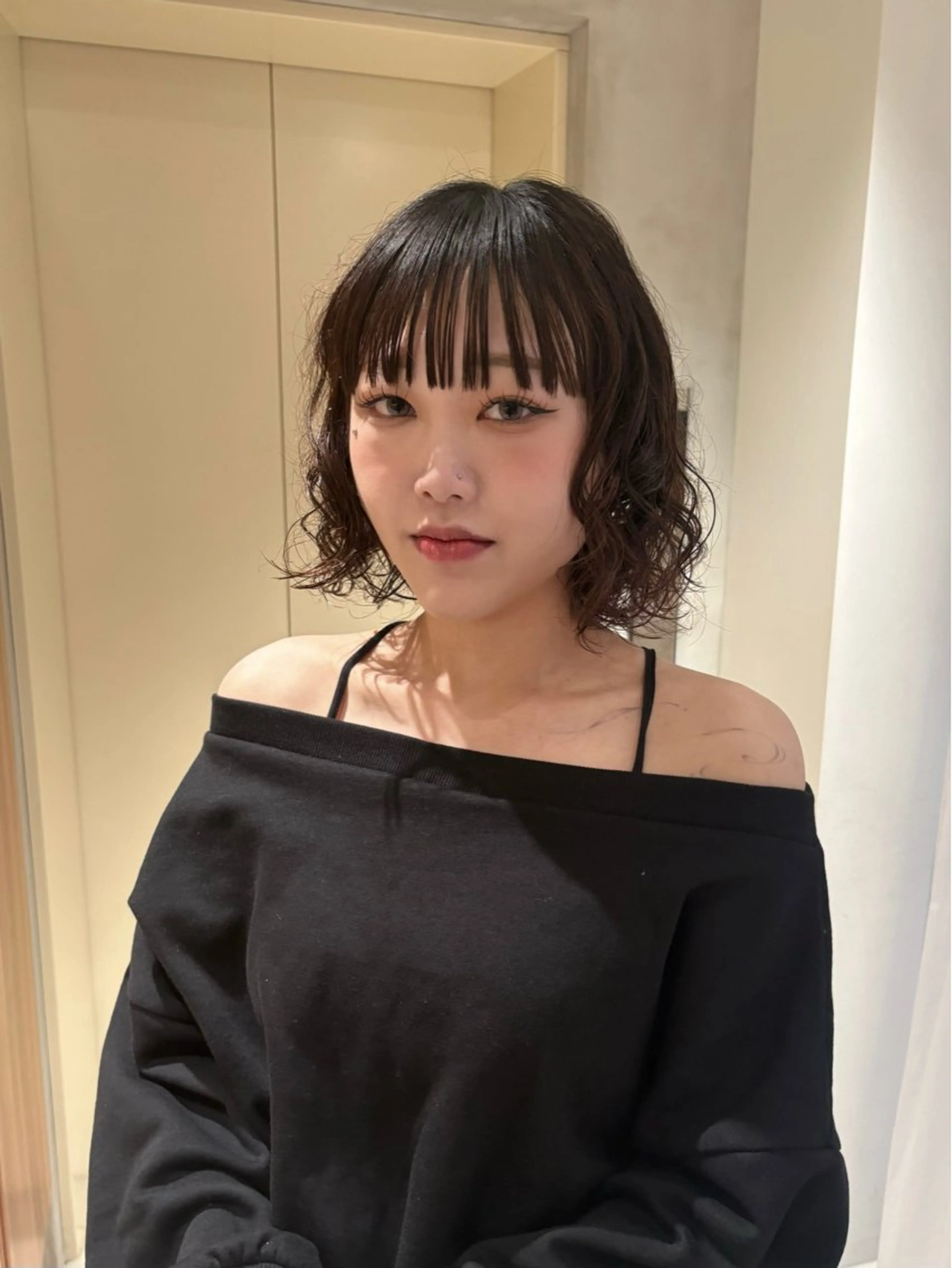 ミディアム ショート⌇艶カラー ⌇ RIN🌙のヘアスタイル