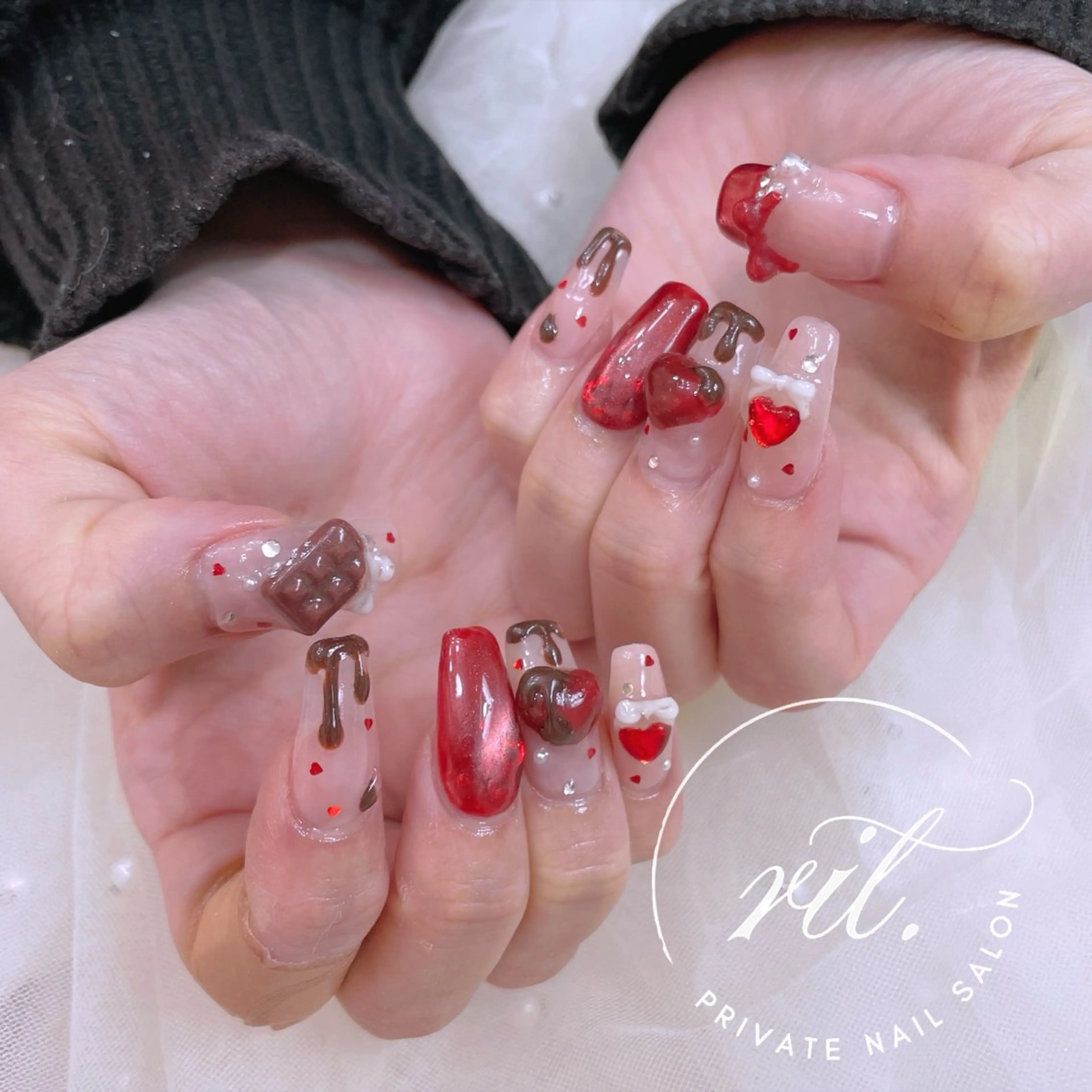 ネイル バレンタイン ハンドネイル rit. _リットのネイルデザイン