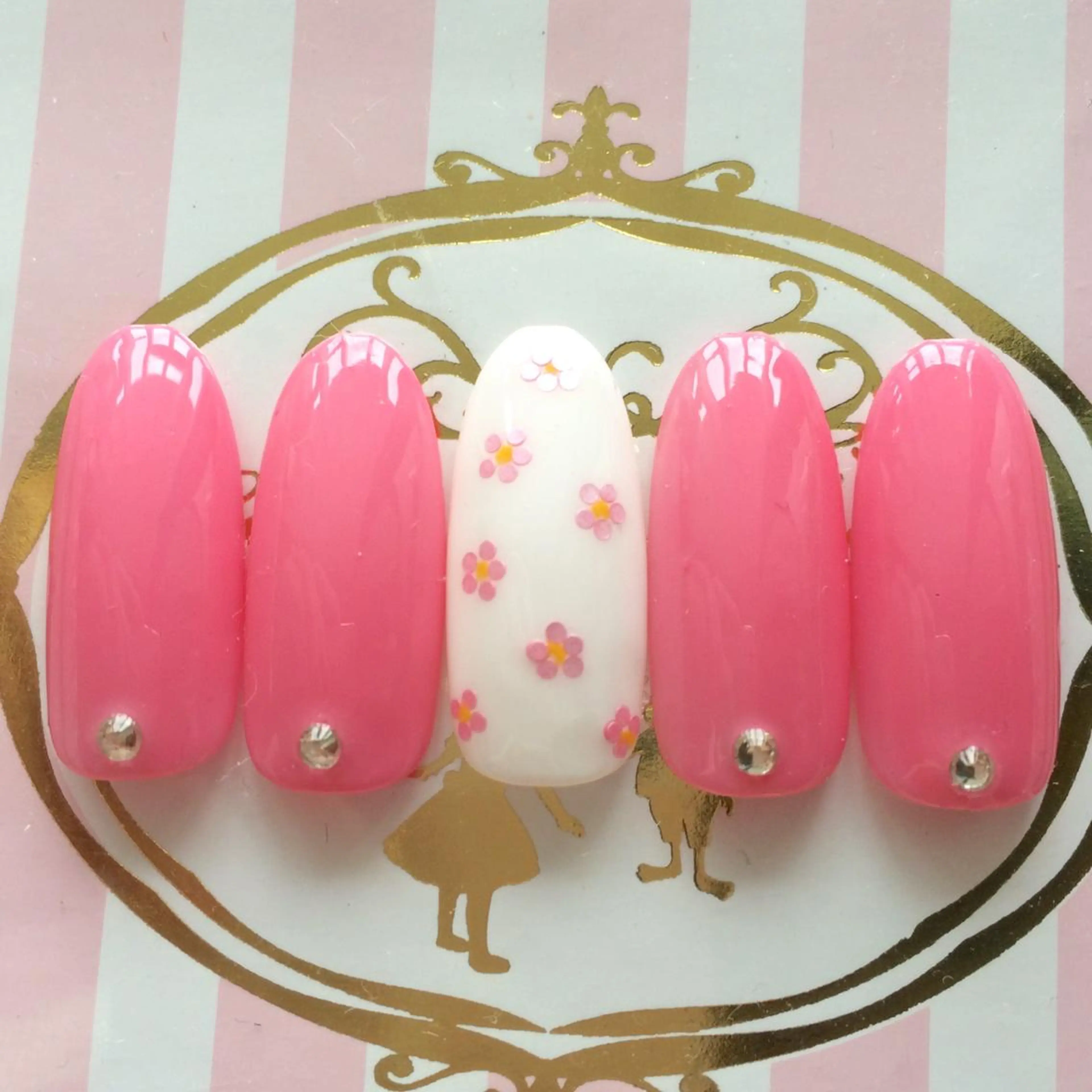 ネイル clover nailのネイルデザイン