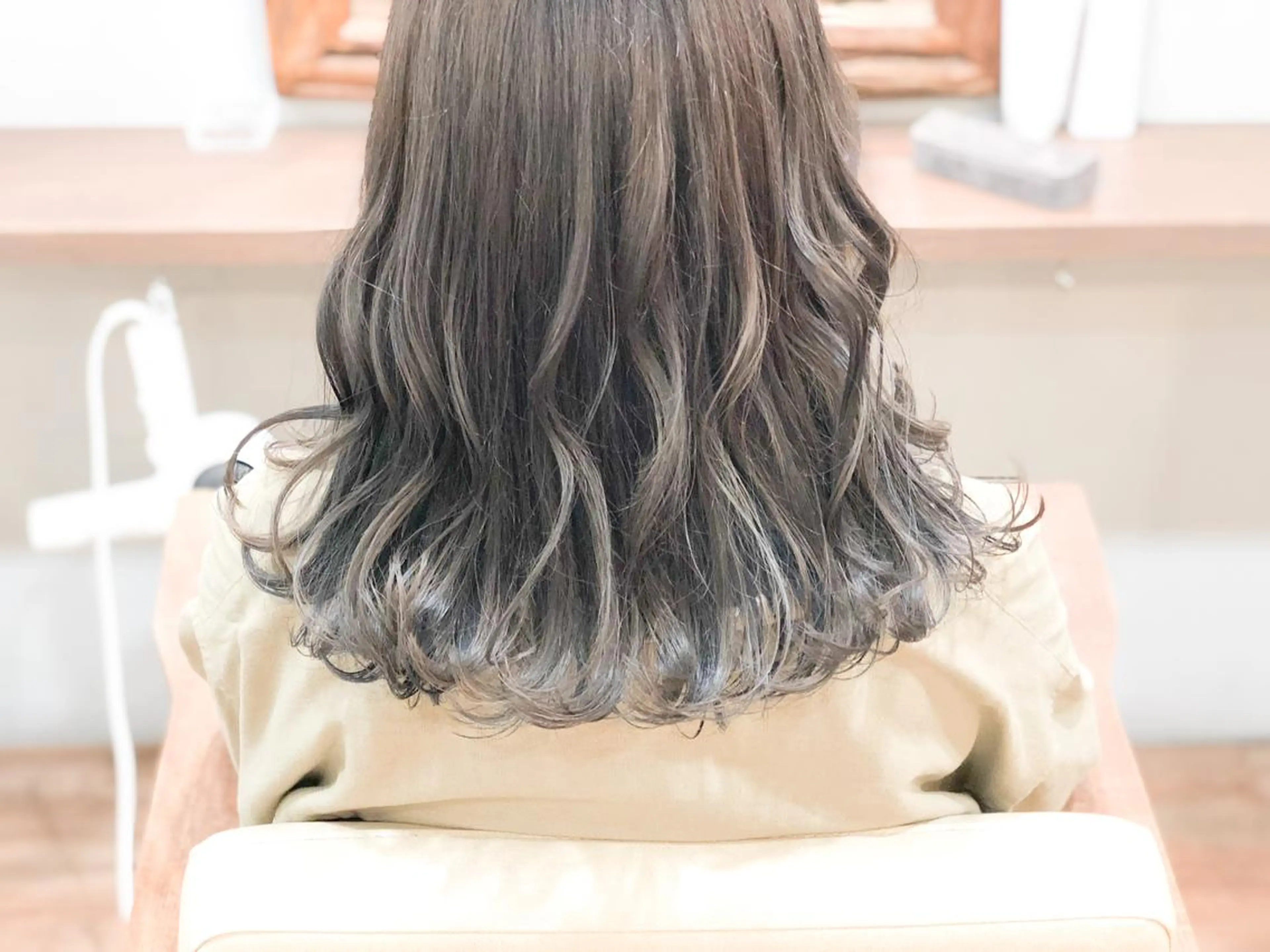 セミロング カラー サトウ コウキ  メンズのヘアスタイル