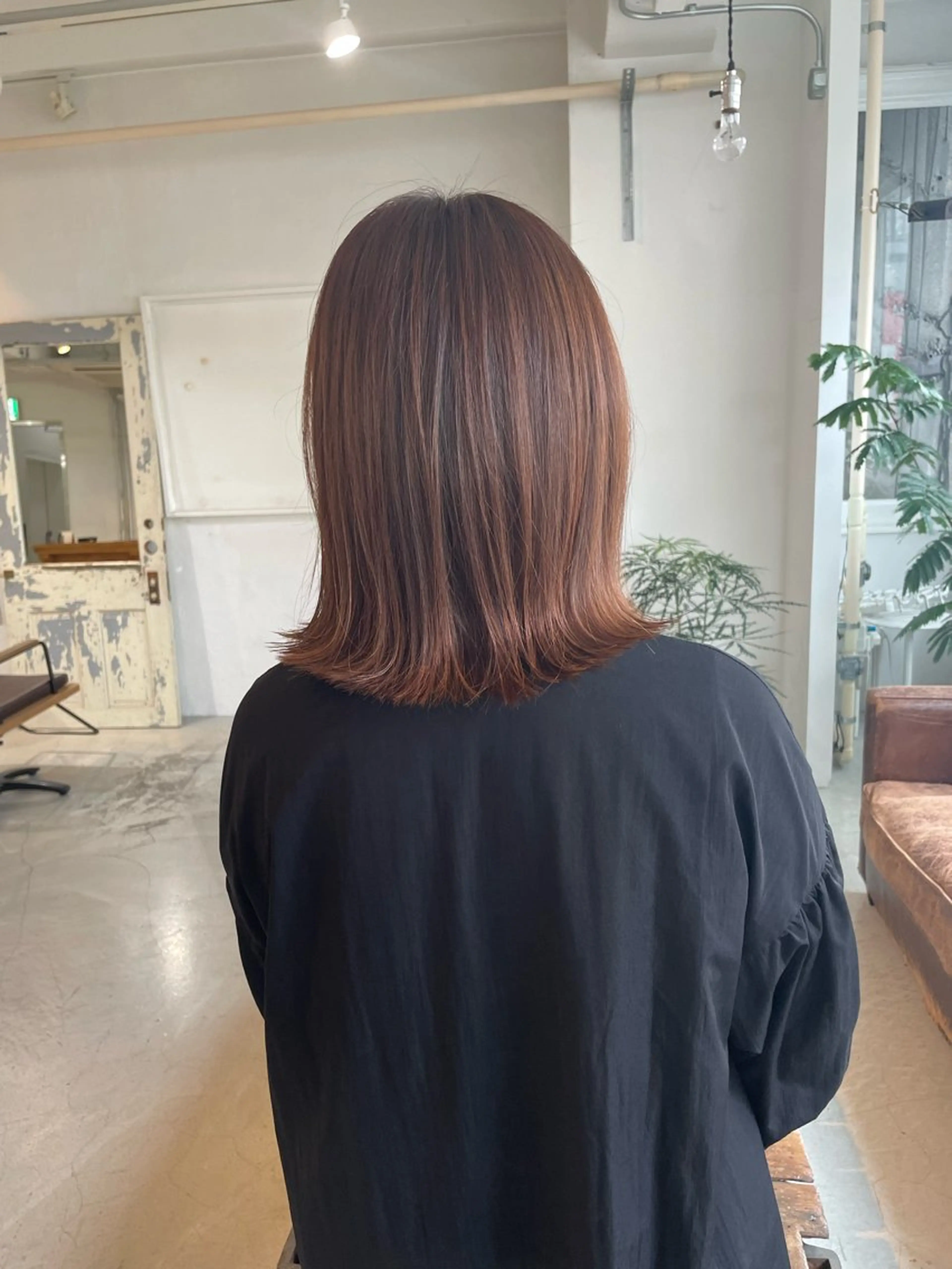 ミディアム カラー 柔らかブラウン/栄/ tomitaのヘアスタイル