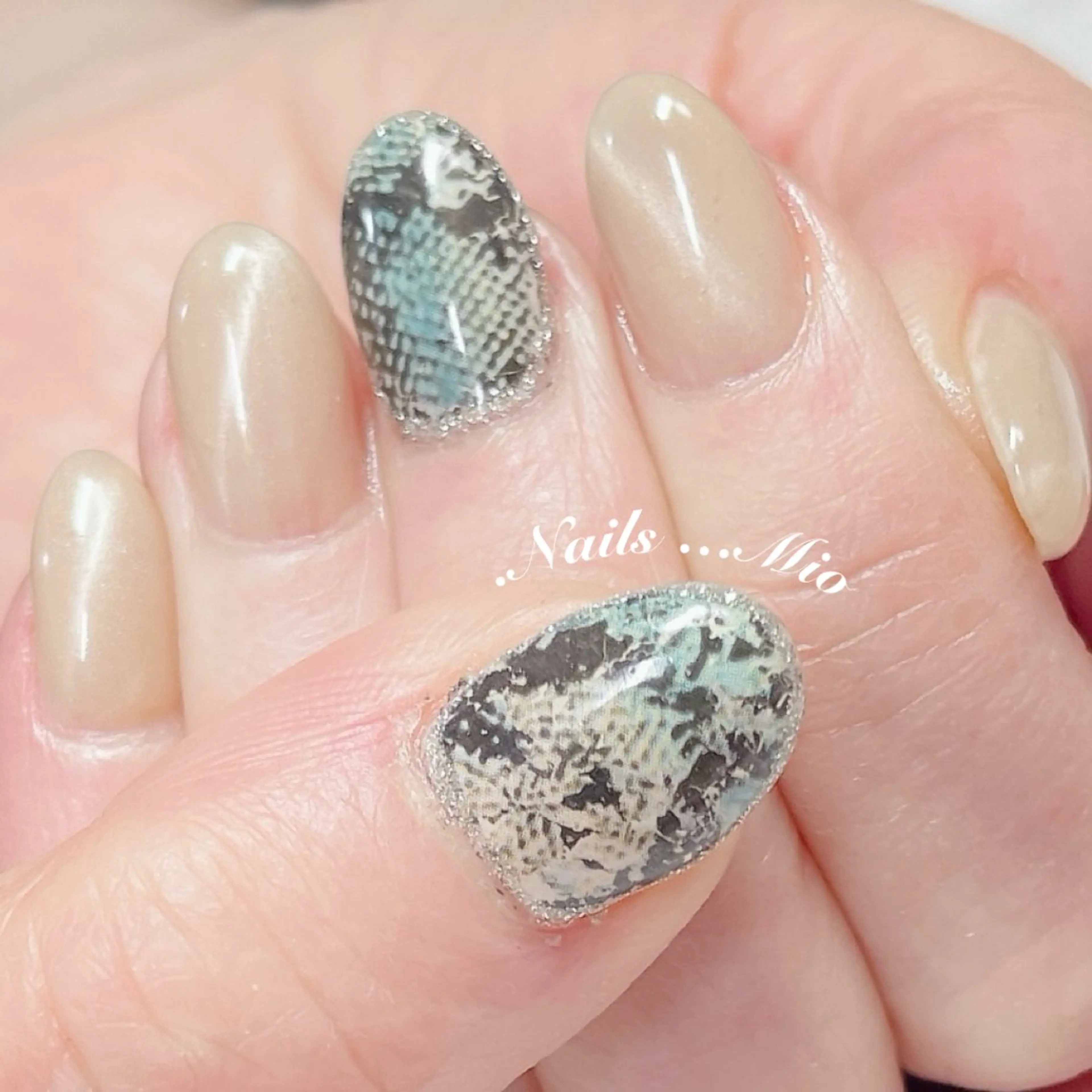 ネイル アートネイル ジェルネイル ワンカラーネイル .Nails Mio 赤羽西ネイルサロンのネイルデザイン