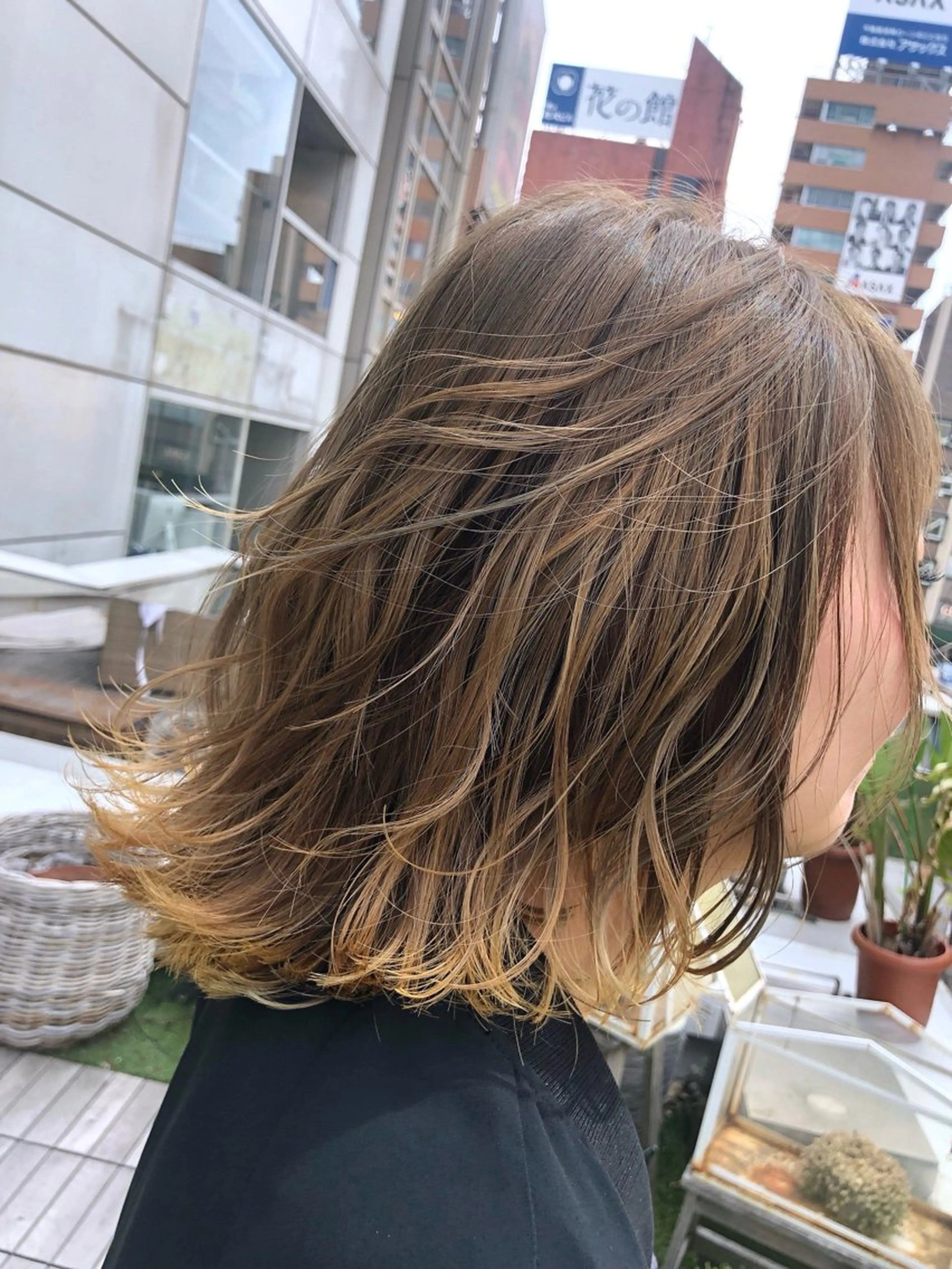 ミディアム カラー パーマ ヘアアレンジ イエローカラー カット ヘアカラー トリートメント 髪質改善/韓国風 レイヤー/田村祐樹のヘアスタイル