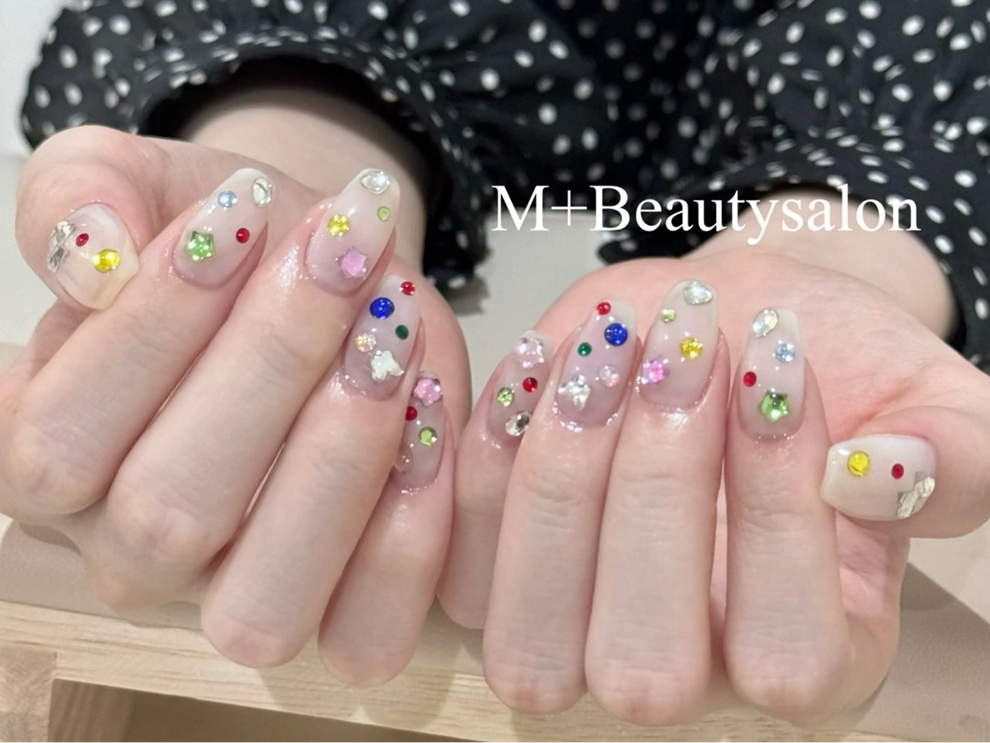 ネイル M+  Beauty Salonのネイルデザイン