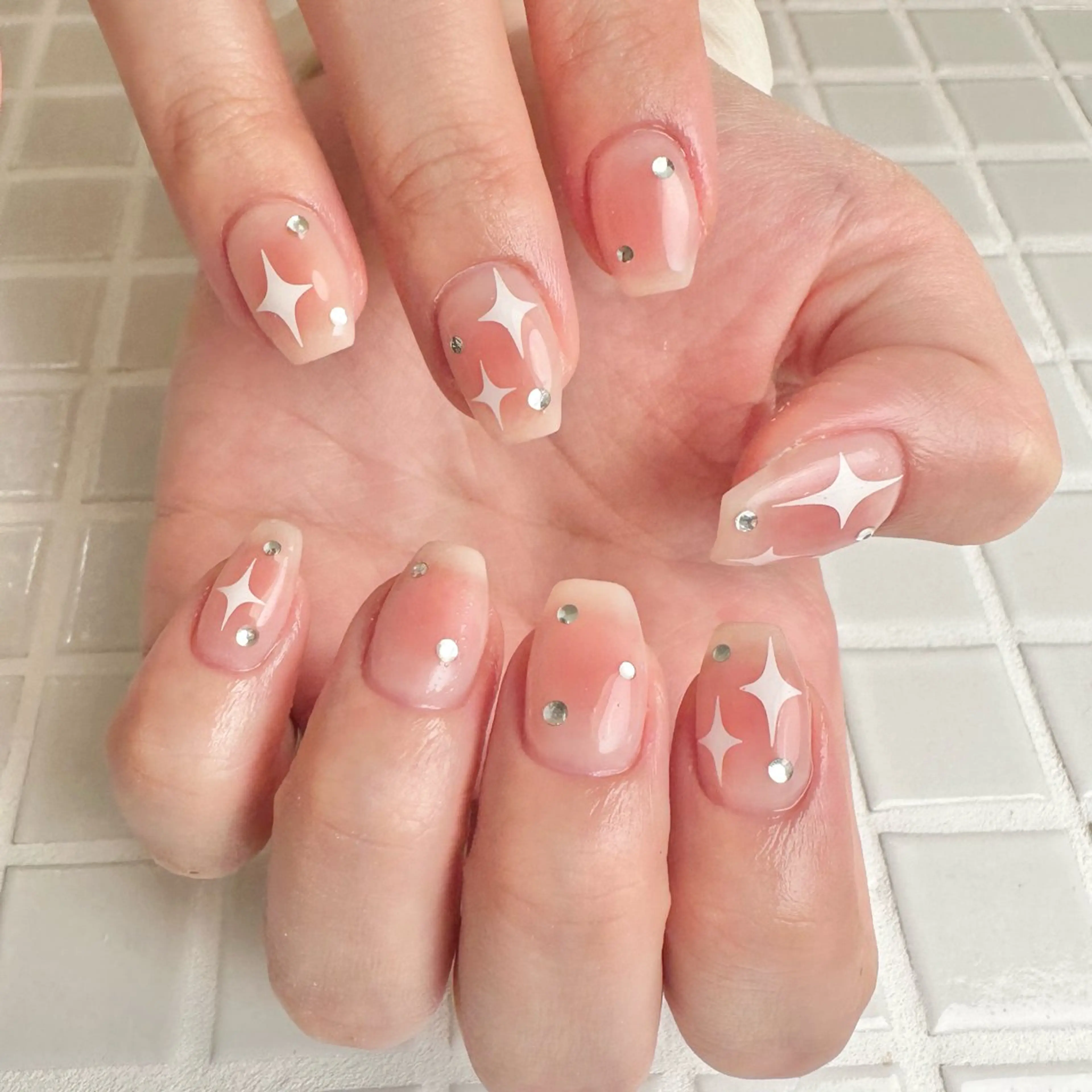 ネイル Nail lily 🍒渋谷.表参道のネイルデザイン