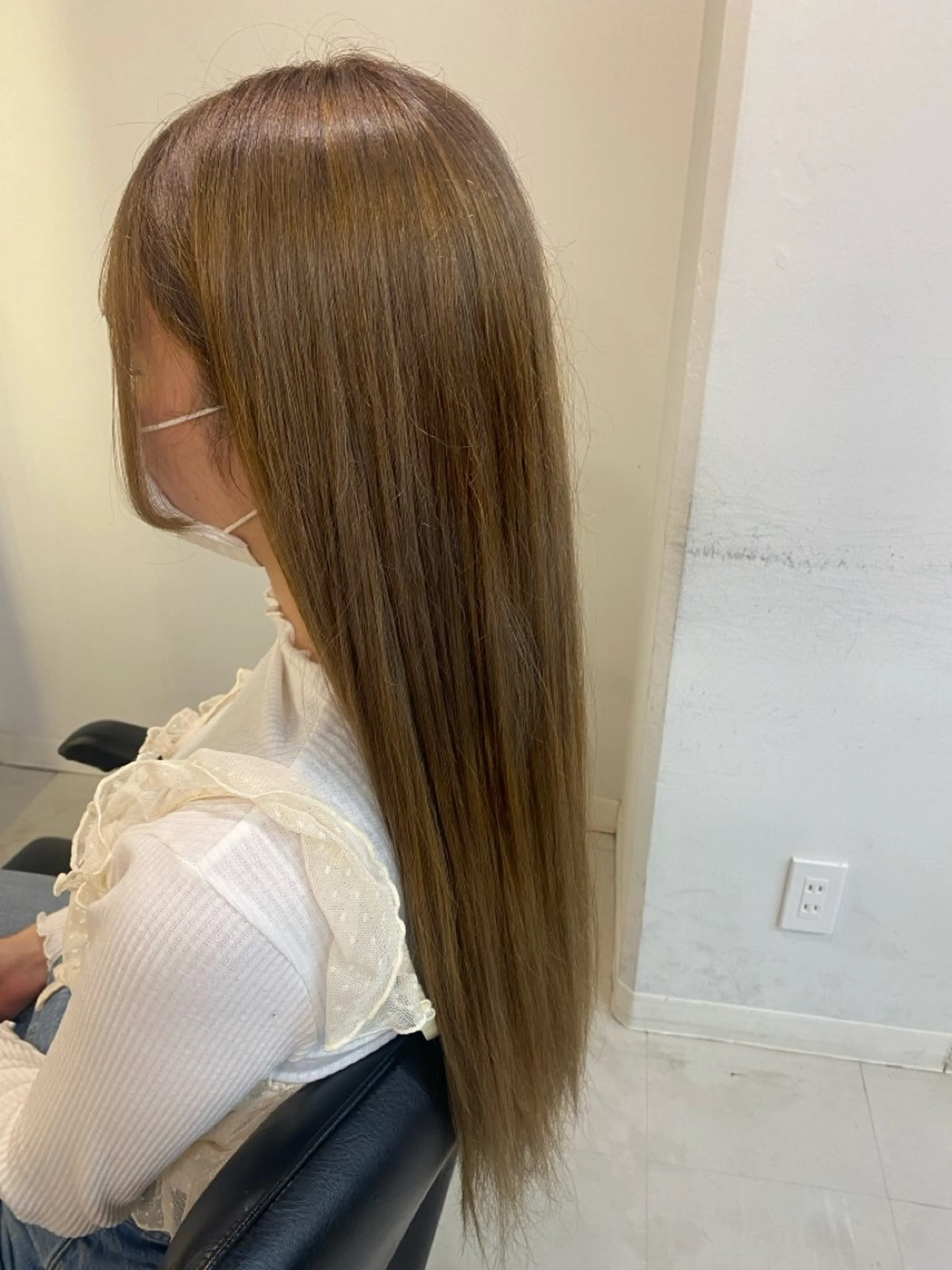 ロング カラー 山田 希綺のヘアスタイル