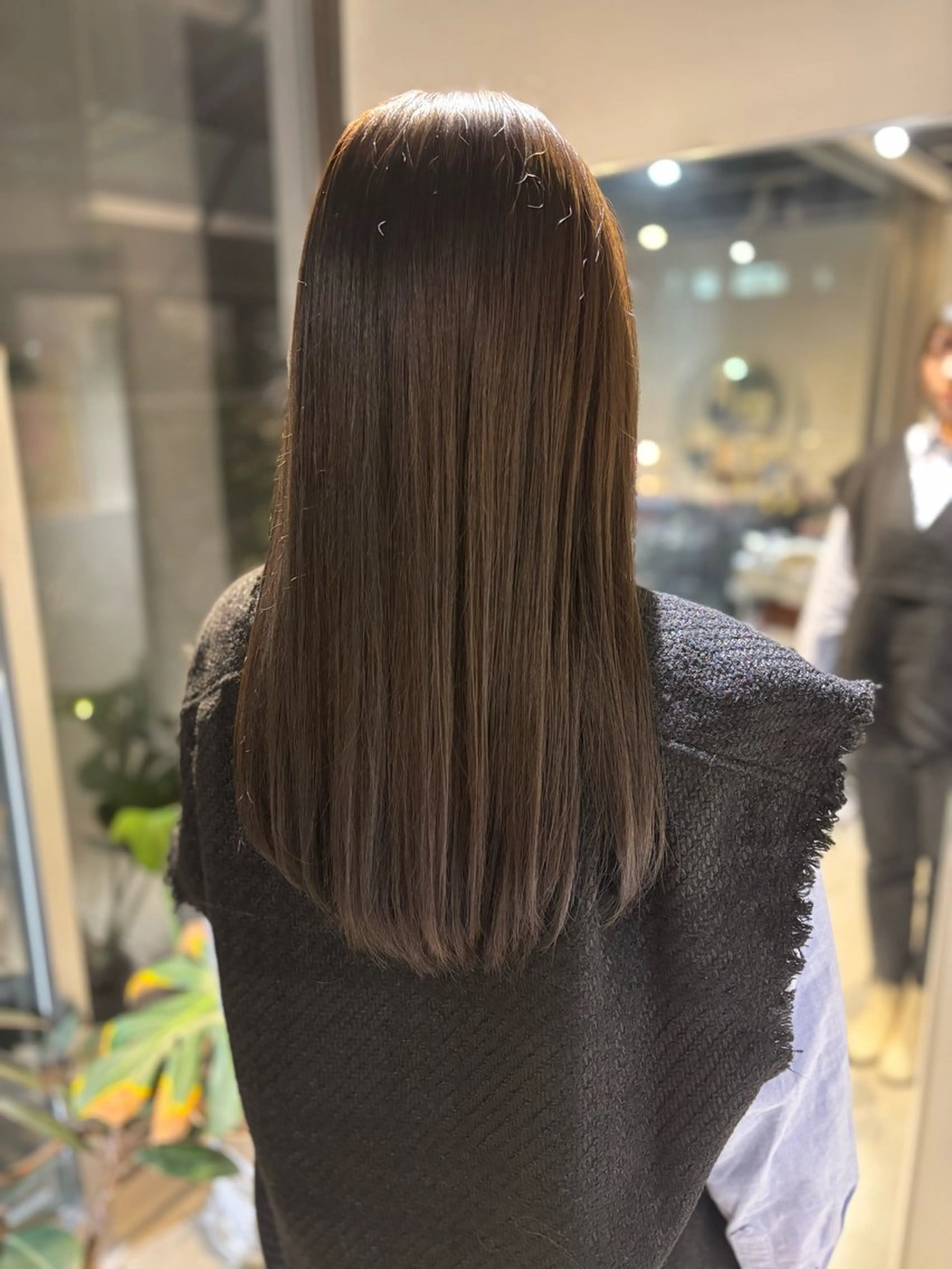 ロング カット 縮毛矯正 トリートメント eto所属・akira𝜗𝜚 ꙳.*‬透明感カラーのヘアスタイル