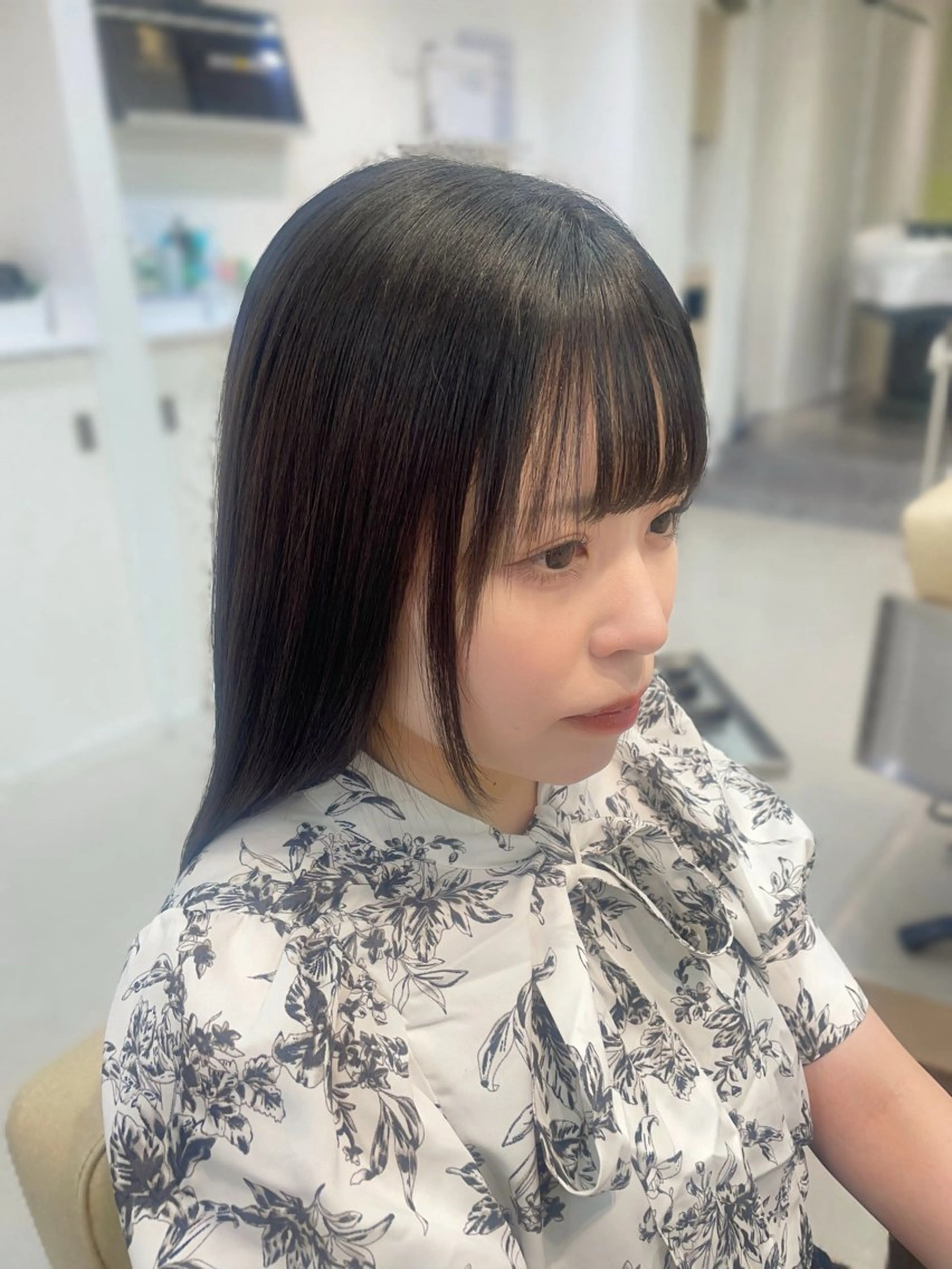 セミロング カット 縮毛矯正 かずや🍀/髪質改善 /艶髪カラー/眉毛のヘアスタイル