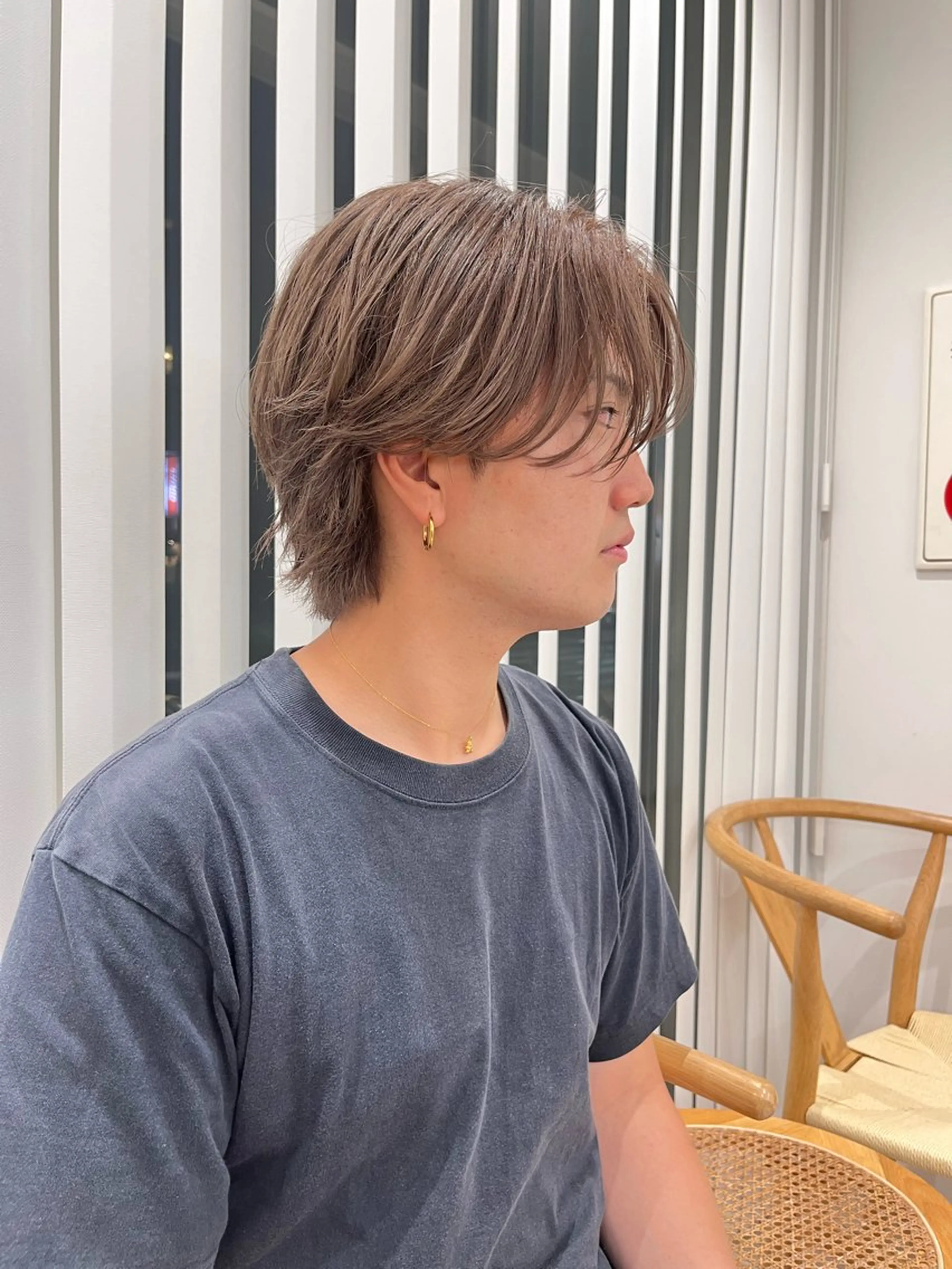 カラー メンズ 阿久津真衣 似合わせカットのヘアスタイル