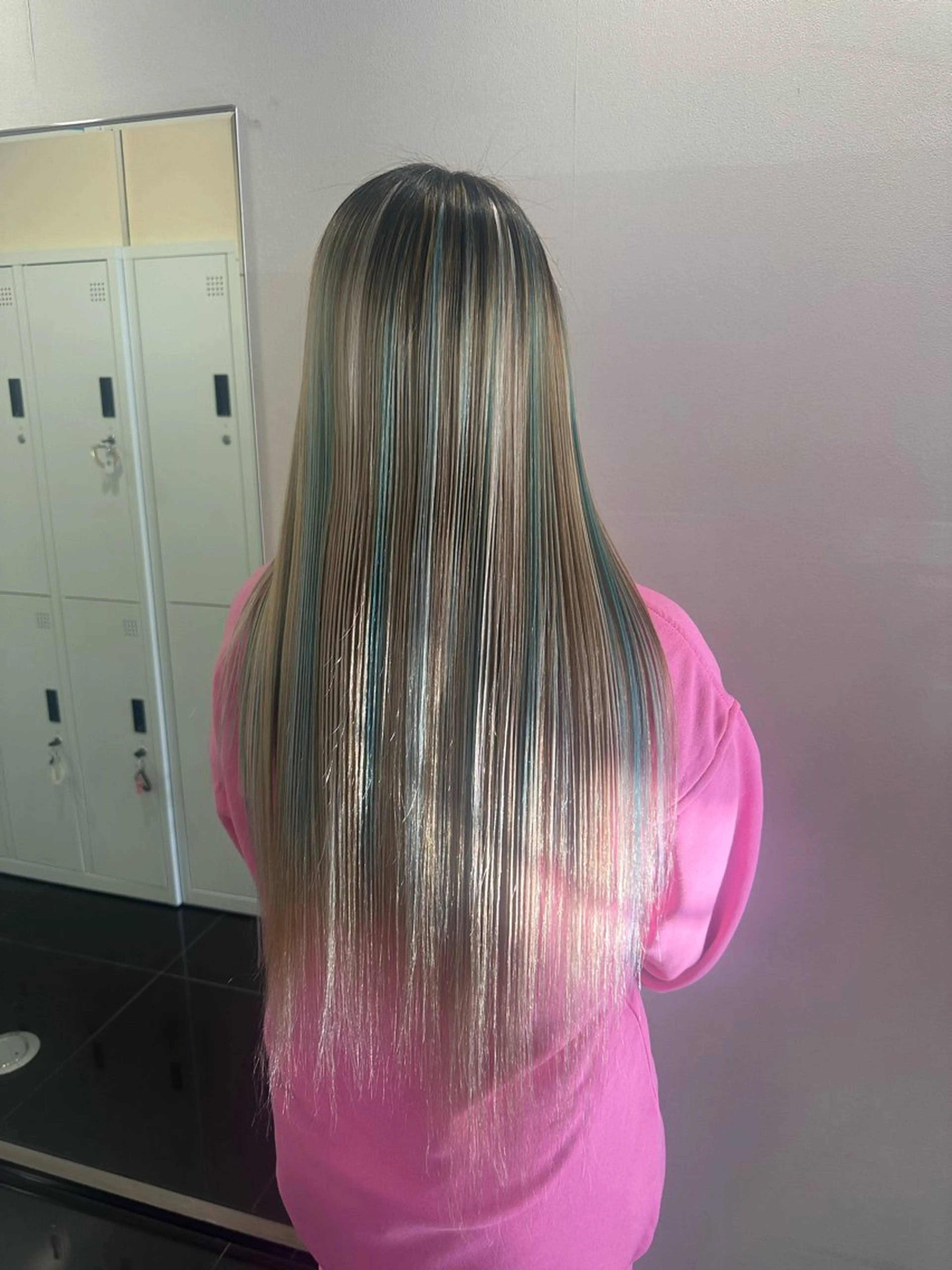 ロング カラー ハイトーンカラー エクステ ブリーチカラー/ベー ジュ/Hono🦖のヘアスタイル