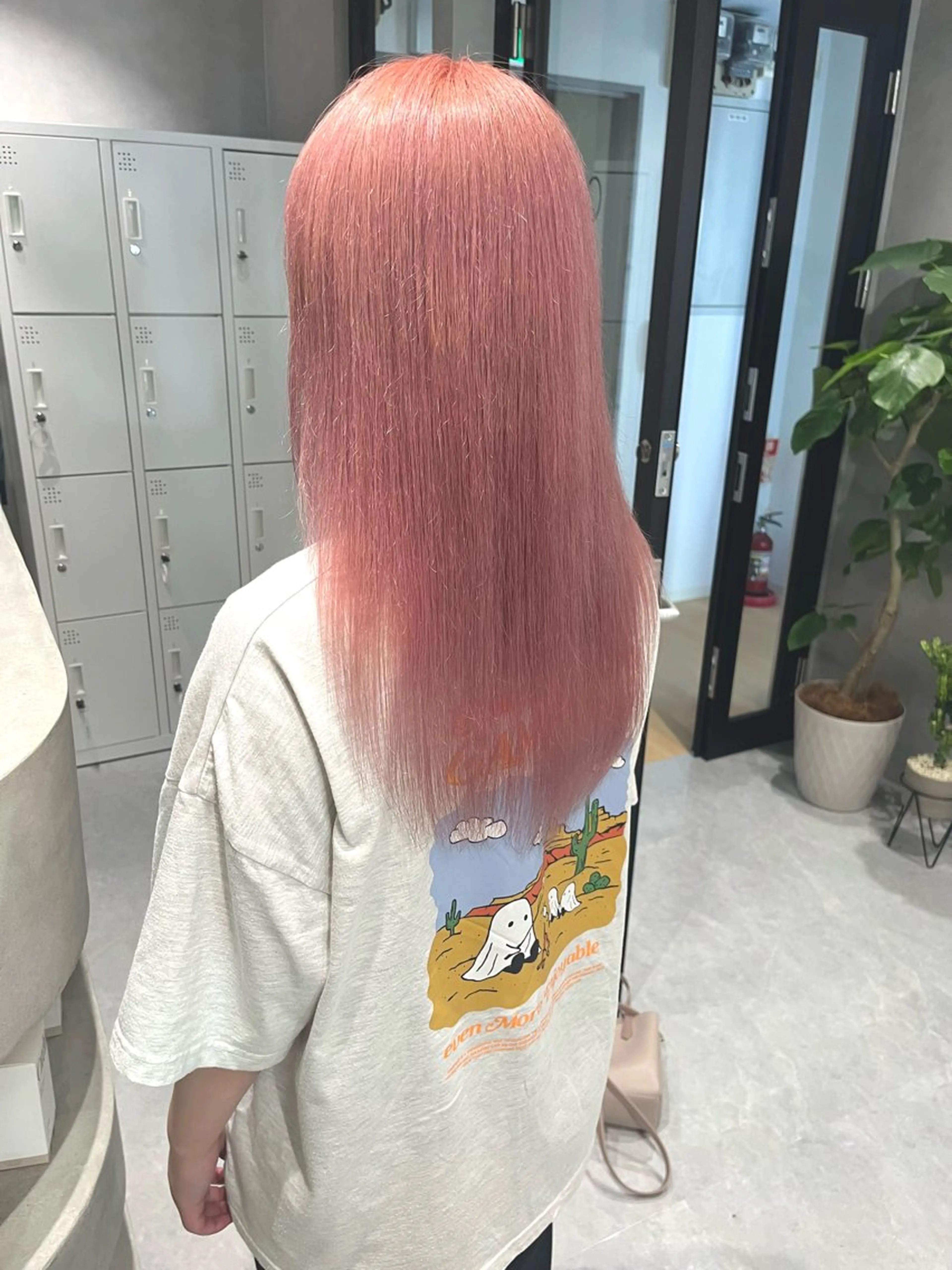 セミロング カラー 暖色ハイトーン特化 🥇Mioのヘアスタイル