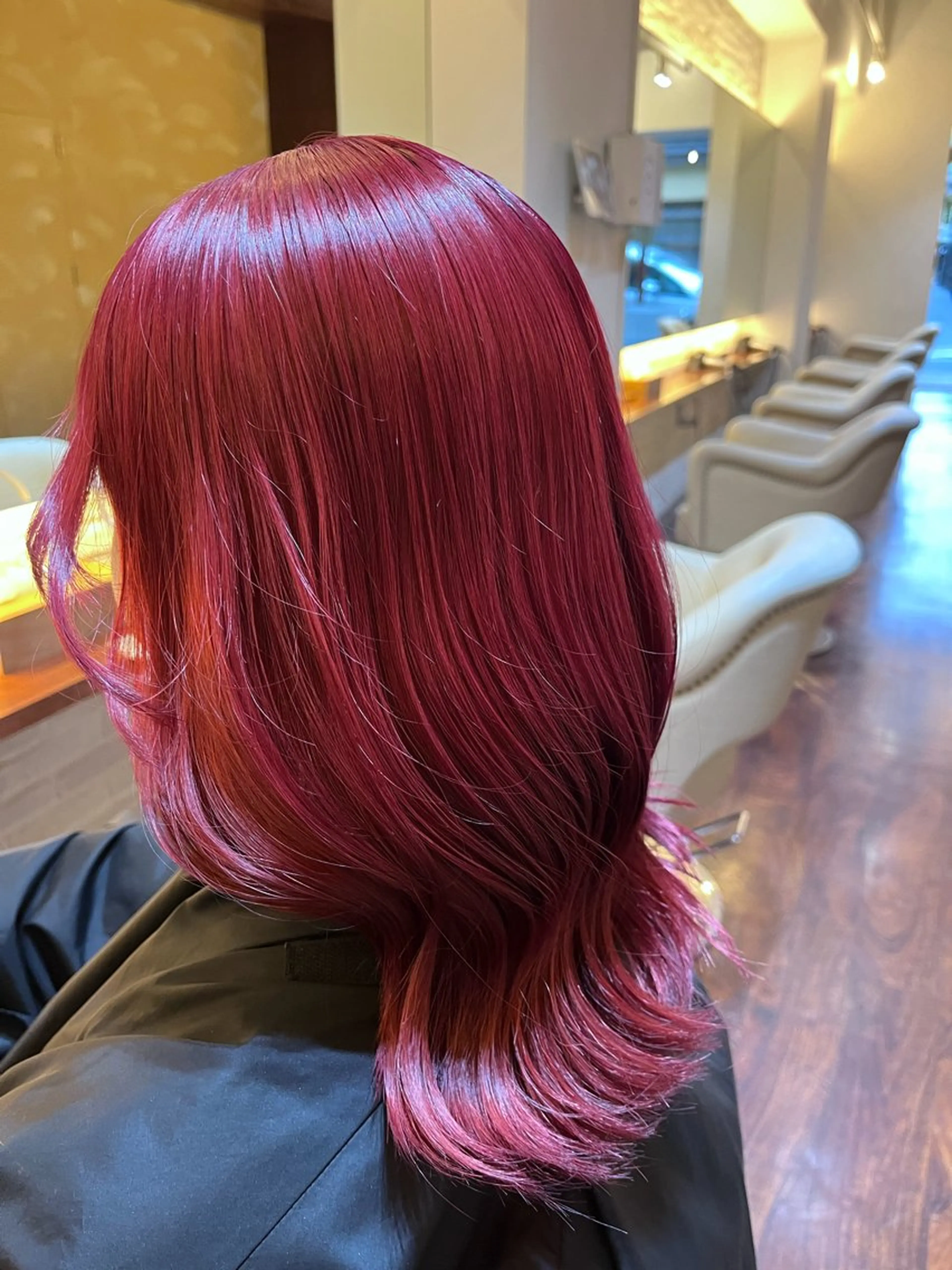 カラー ブリーチ ヘアカラー トリートメント cocoon sayuのヘアスタイル