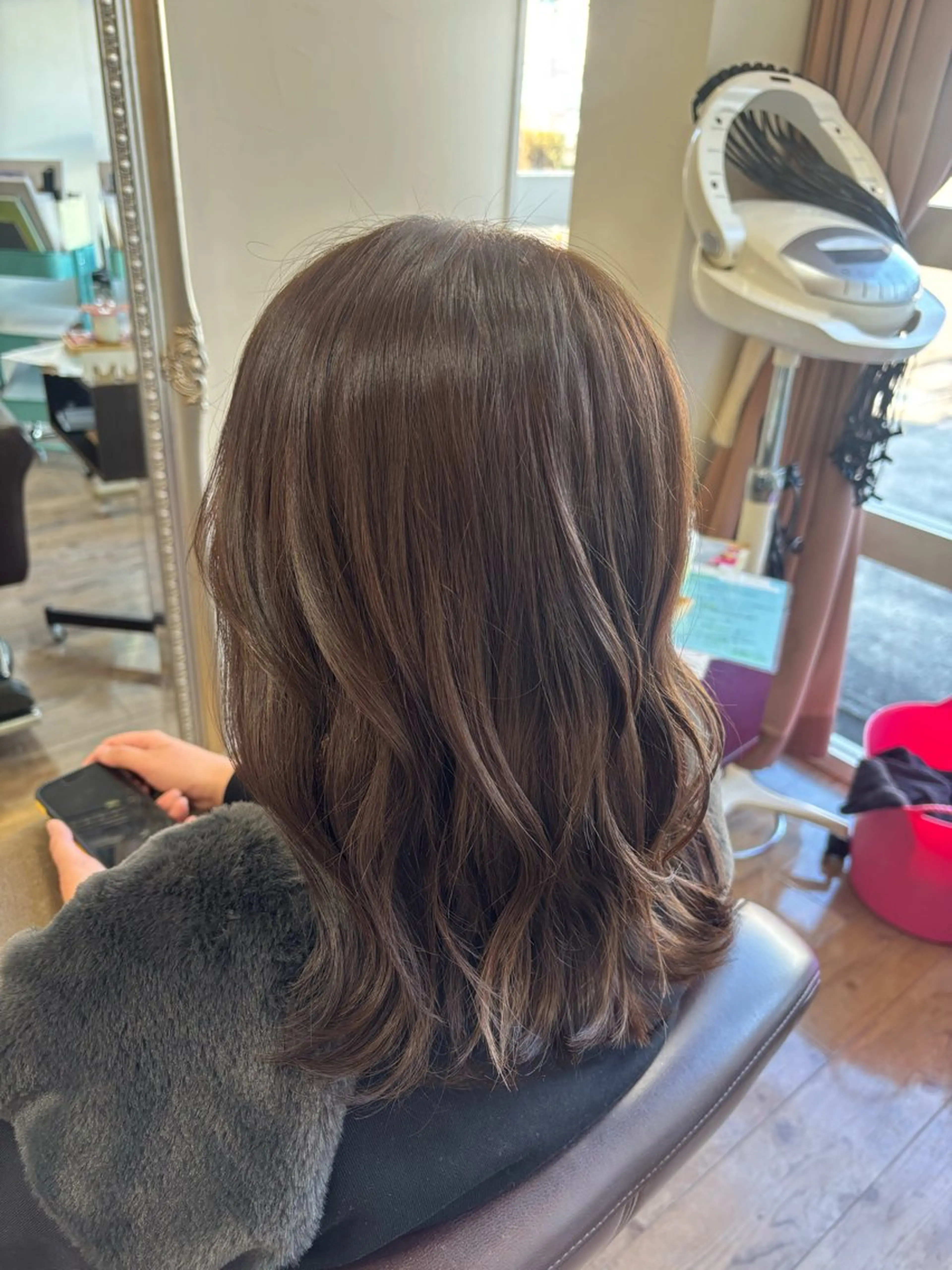 ロング カラー ブラウンカラー チョコレートブラウン 杉山 七海のヘアスタイル