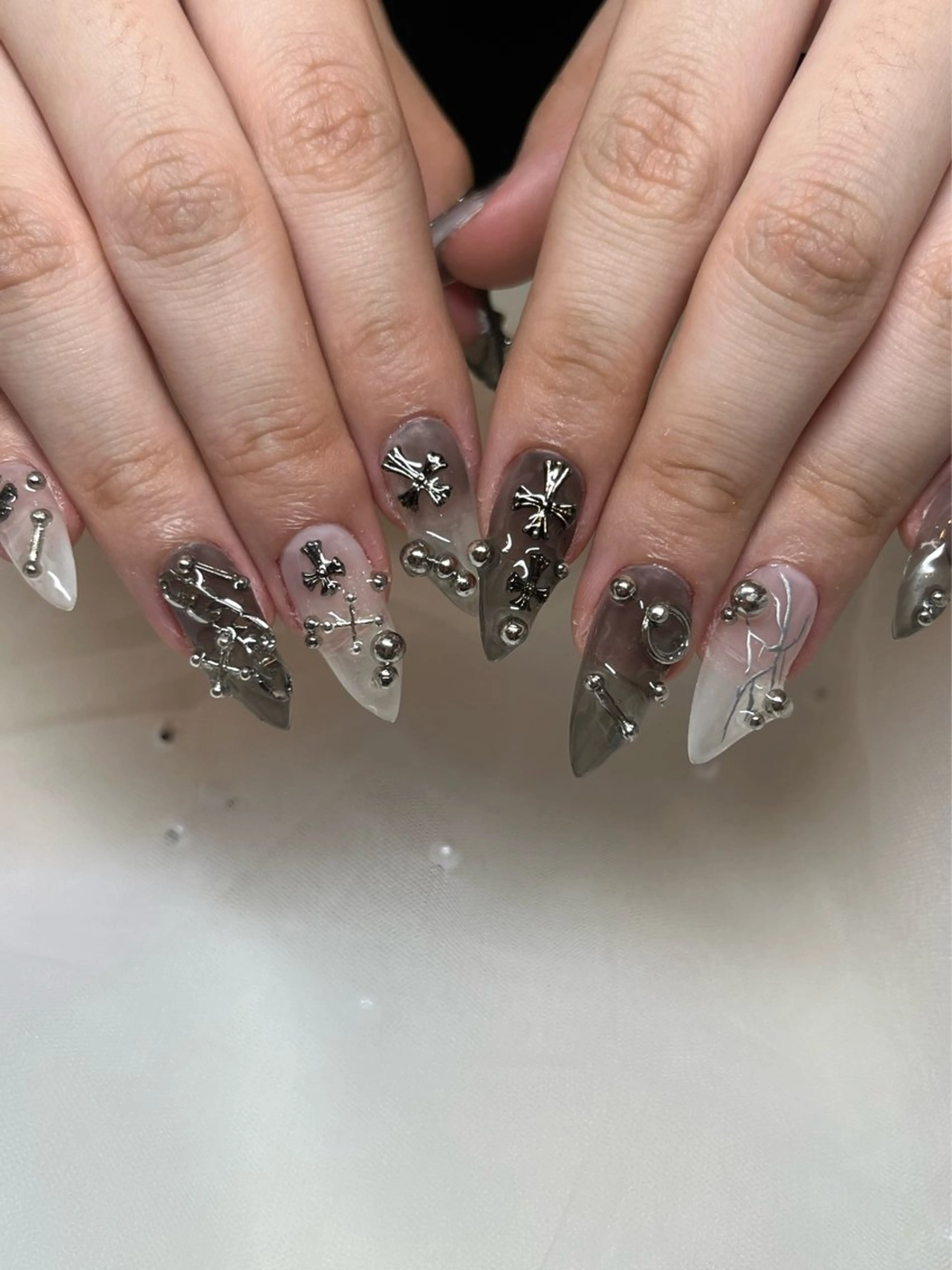 ネイル なんば7nail YUZUHAのネイルデザイン