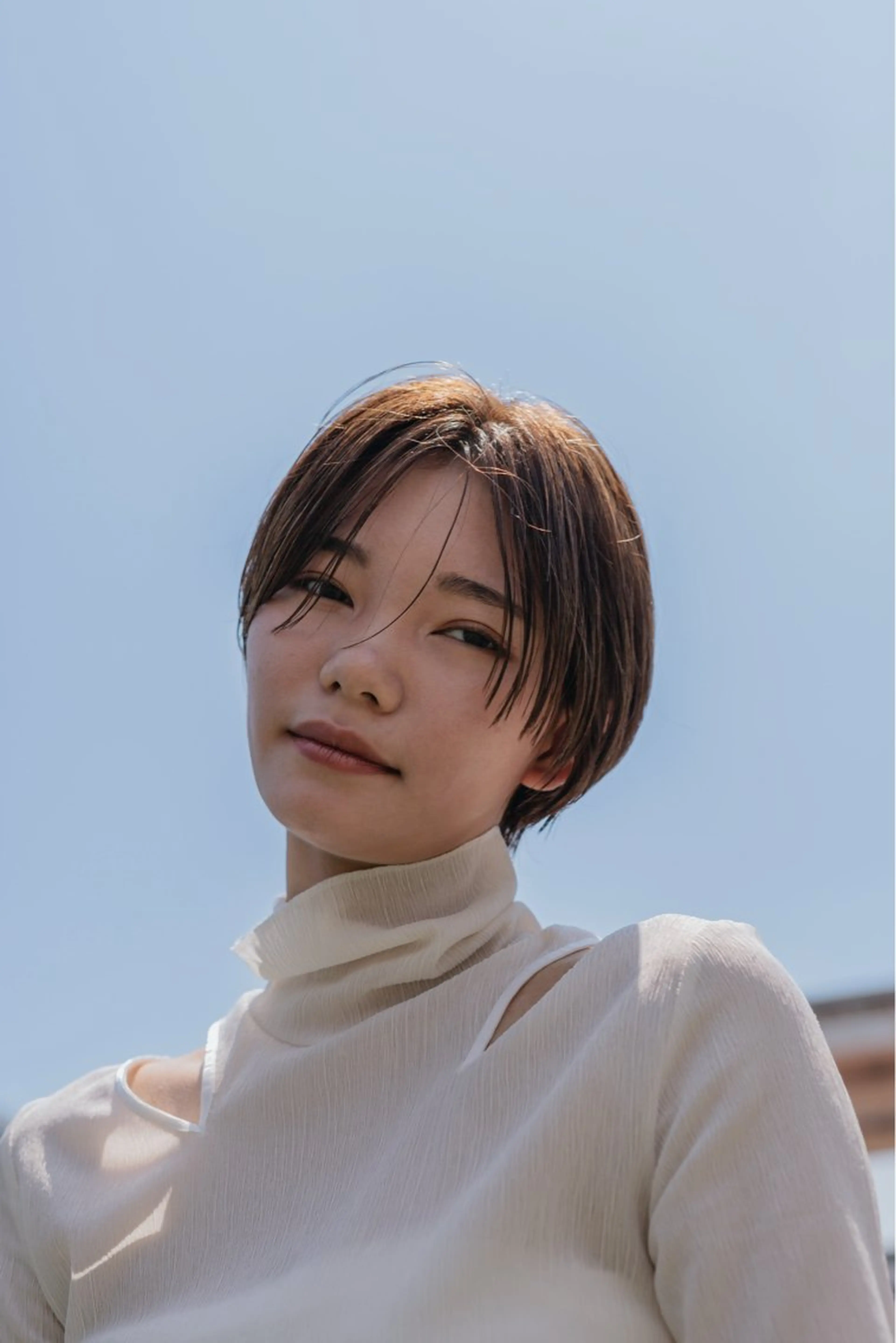 ショート カラー ツジガキ ユウスケのヘアスタイル