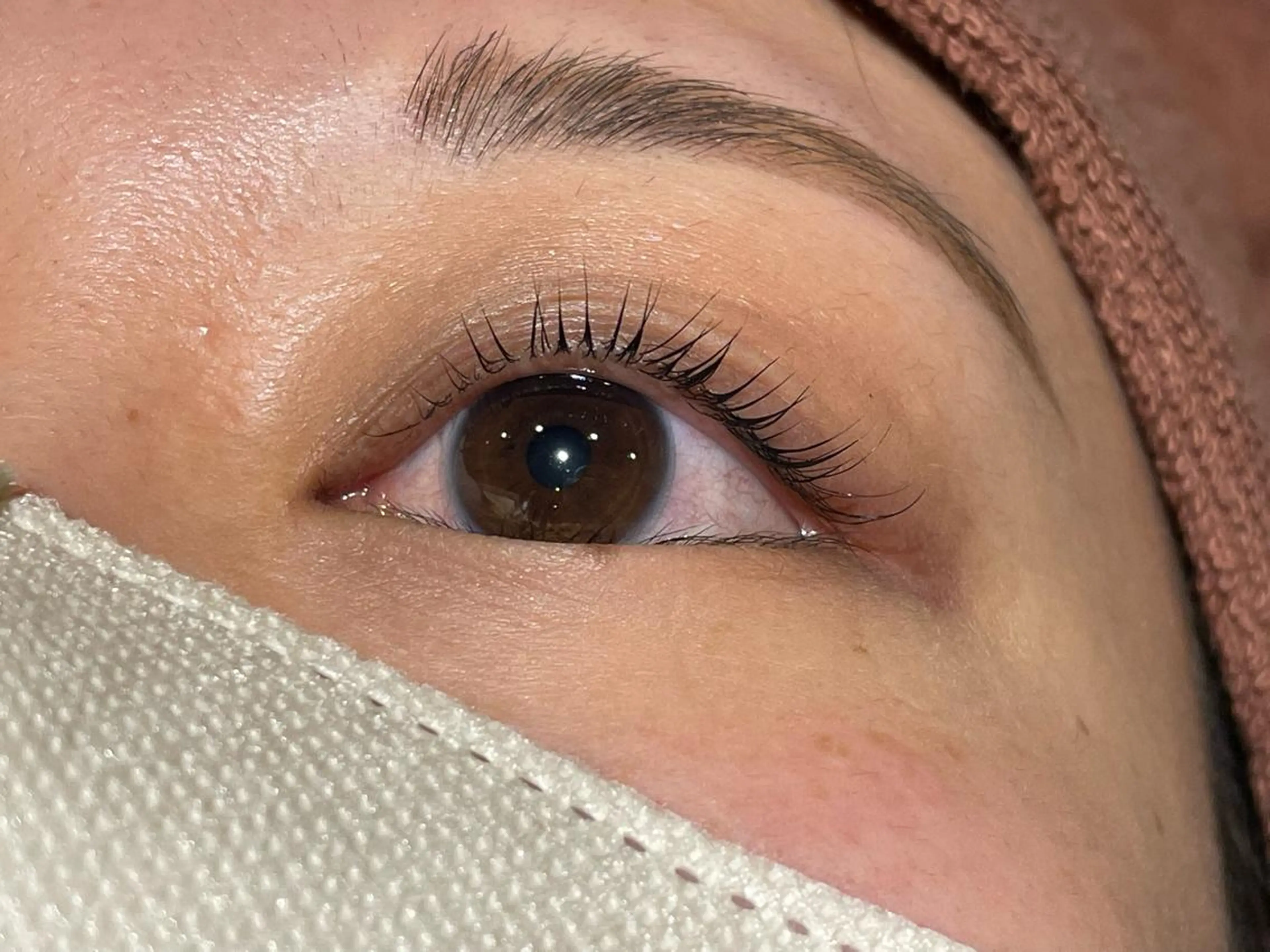 マツエク・マツパ 桑田 新菜のヘアスタイル