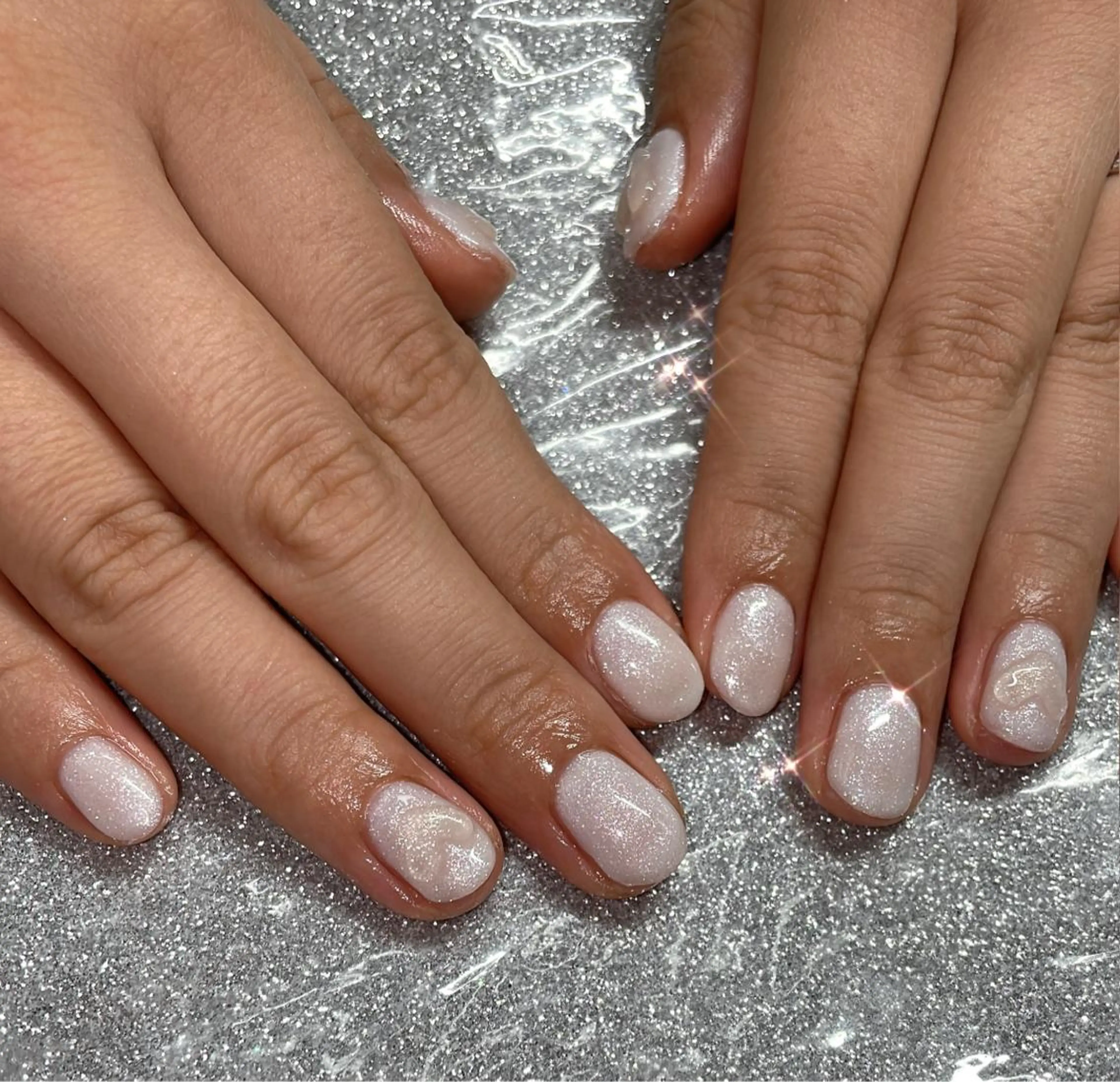 ネイル ハンドネイル VIERU 🌈🎀💖のネイルデザイン