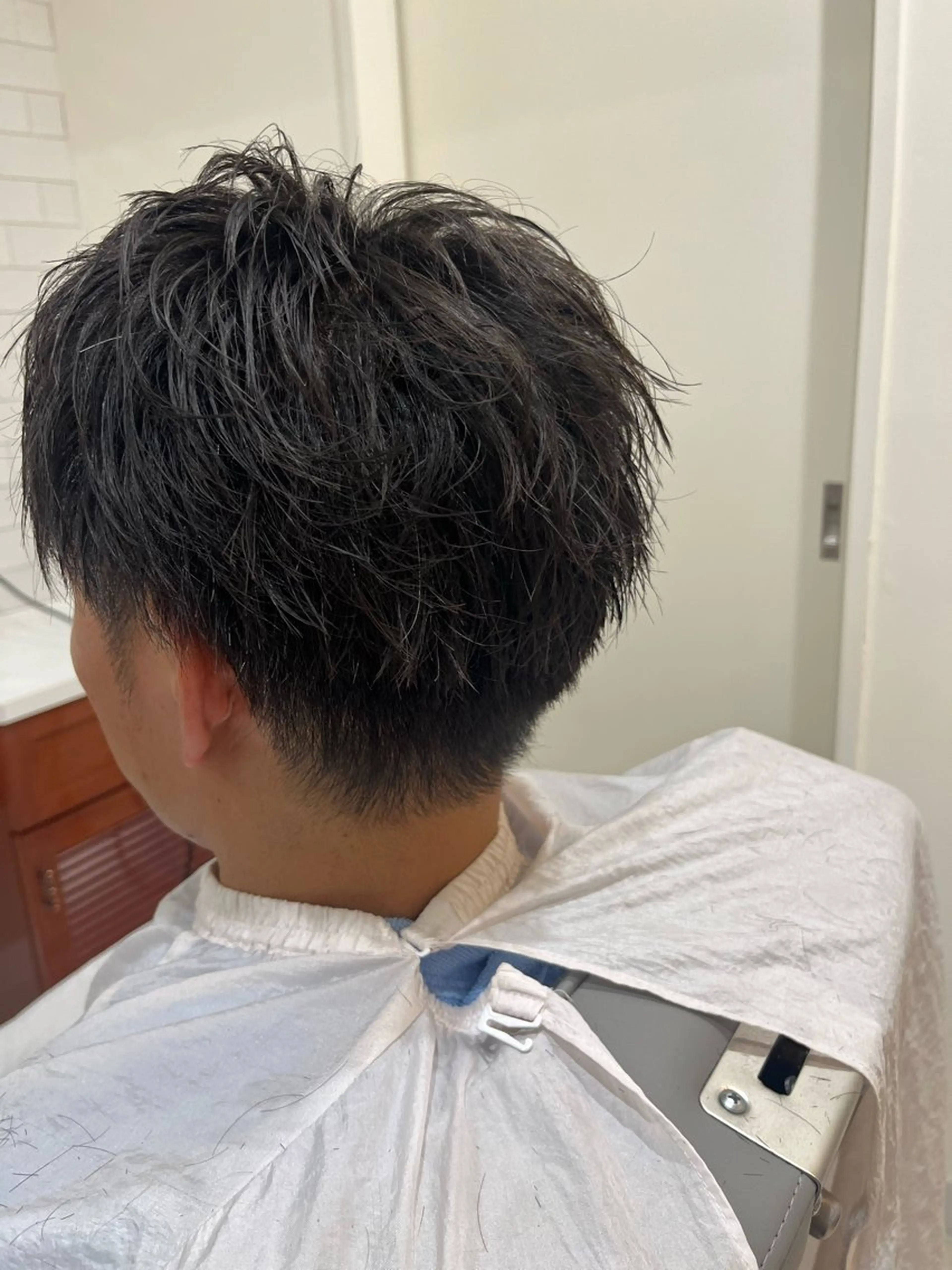 ショート カット 小栗 柊翔のヘアスタイル